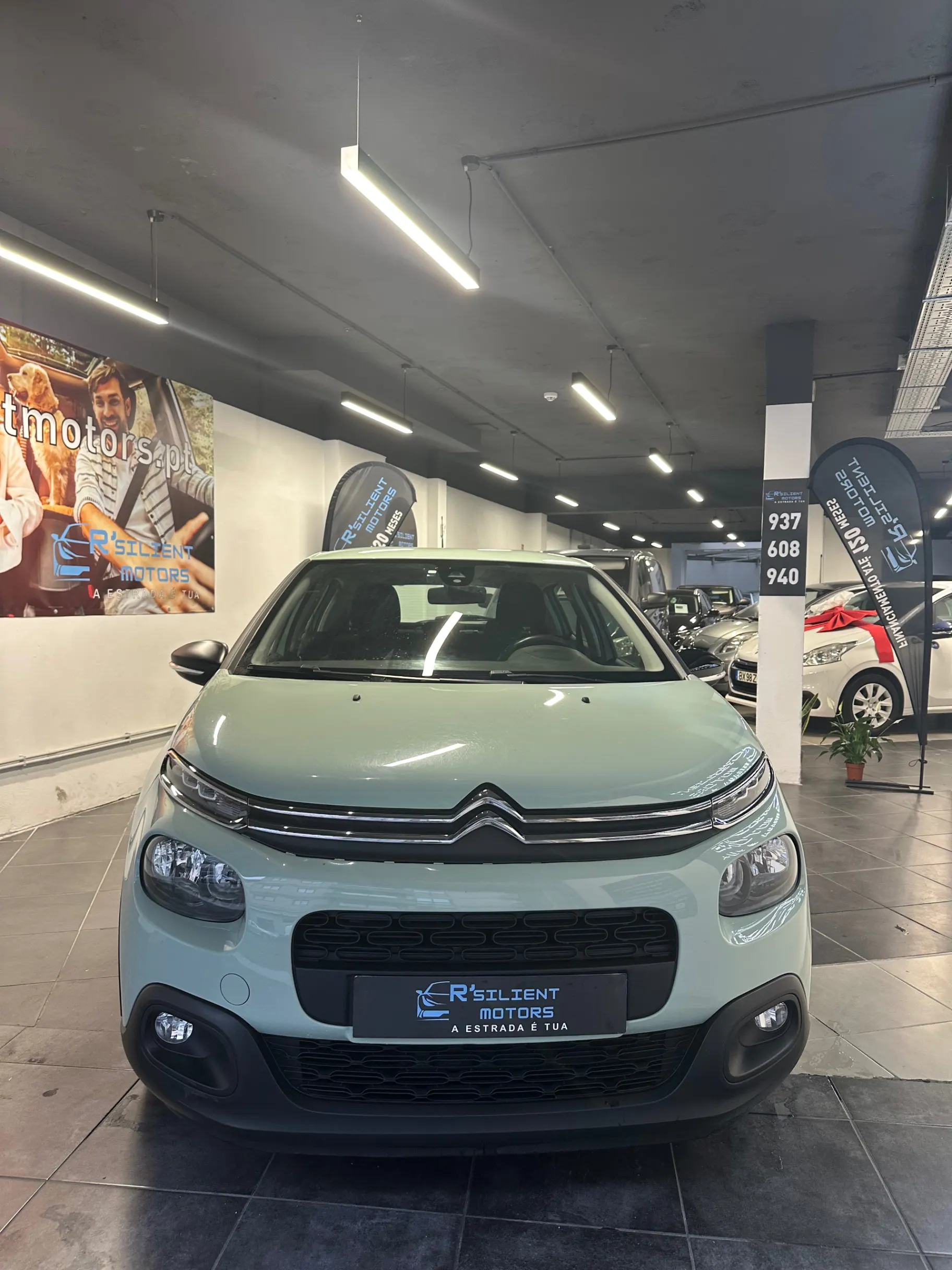 Citroën C3 1.2 PureTech Feel 8