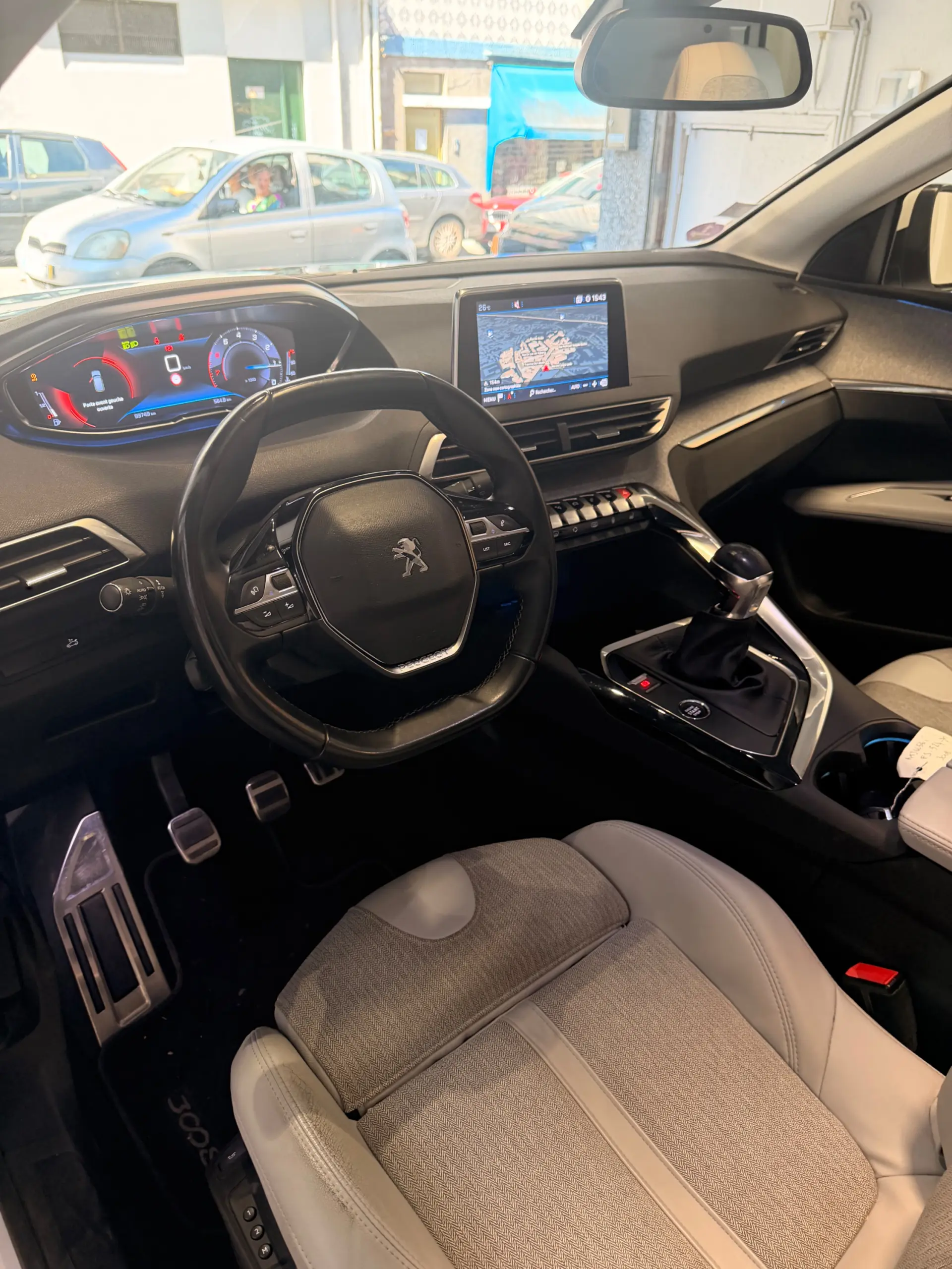 Peugeot 3008 1.2 PureTech GT Line 11