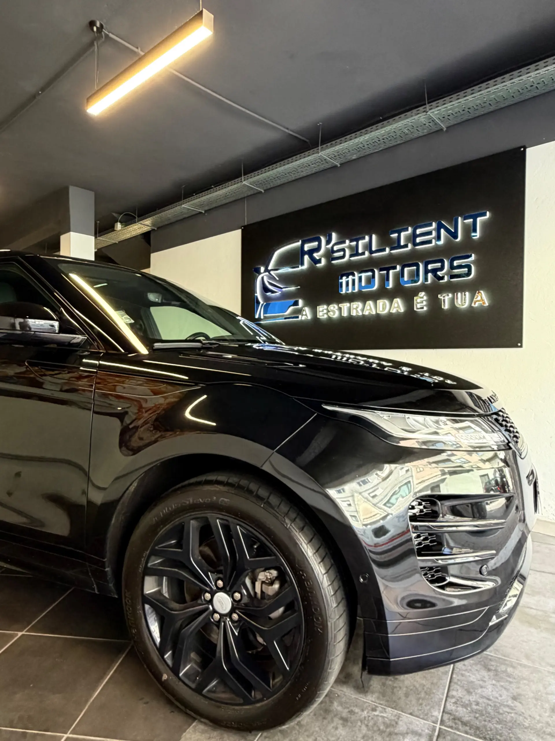 Land Rover Range Rover Evoque 1.5 P160 R-Dynamic S Auto 8