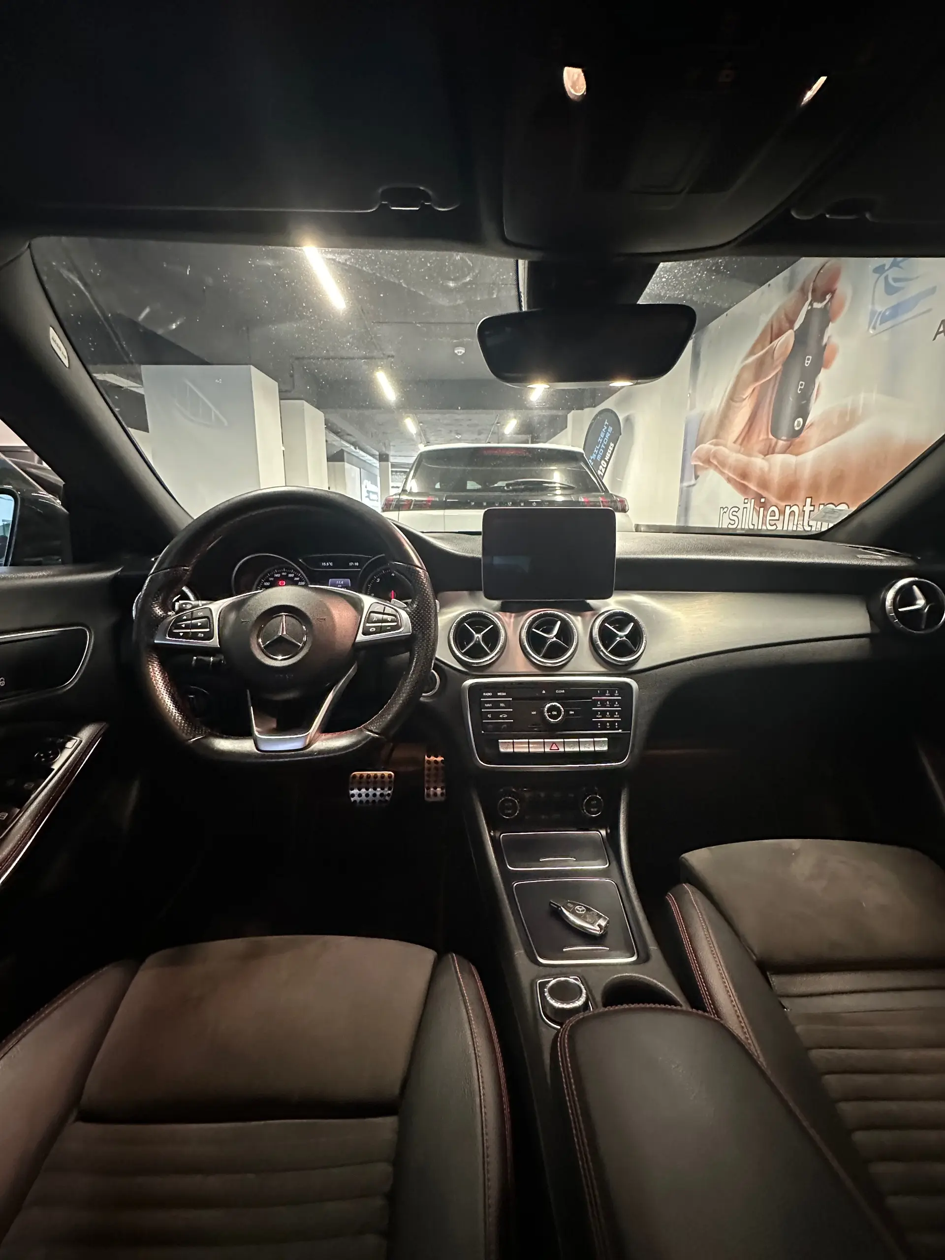 Mercedes-Benz CLA 180 d Shooting Brake AMG Line Aut. 9