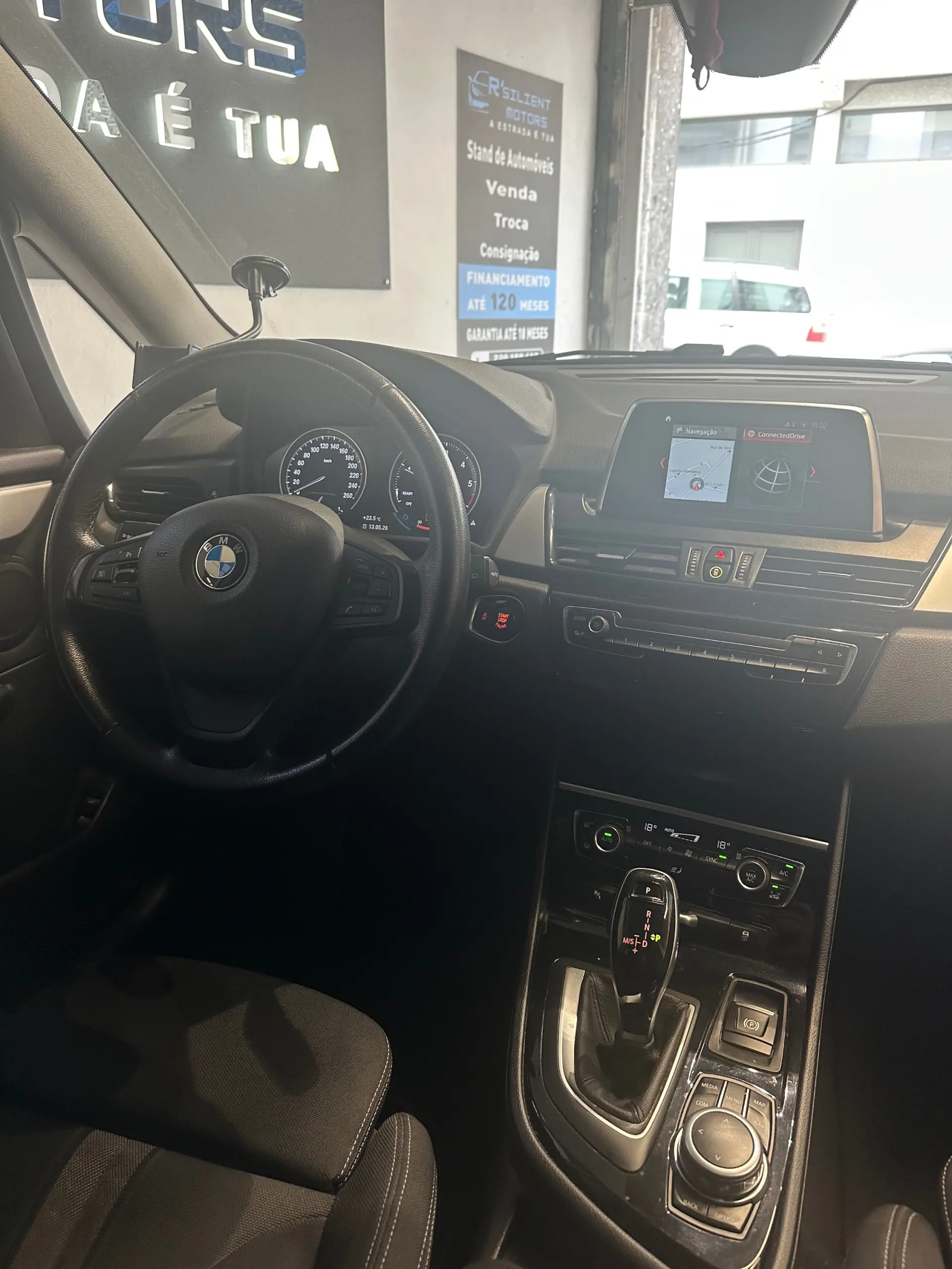BMW 216 Gran Tourer 11