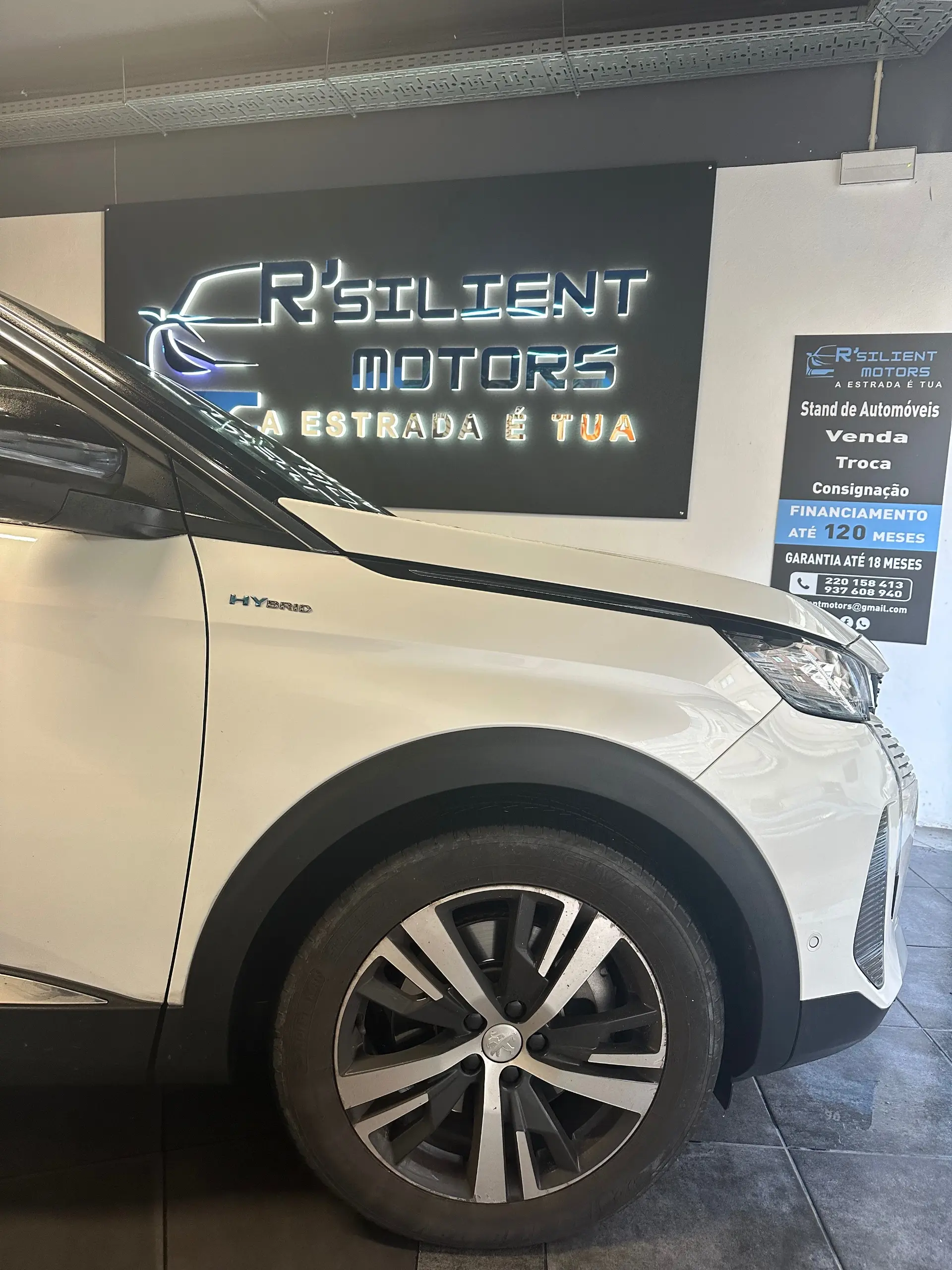 Peugeot 3008 1.6 Hybrid Allure Pack e-EAT8 13