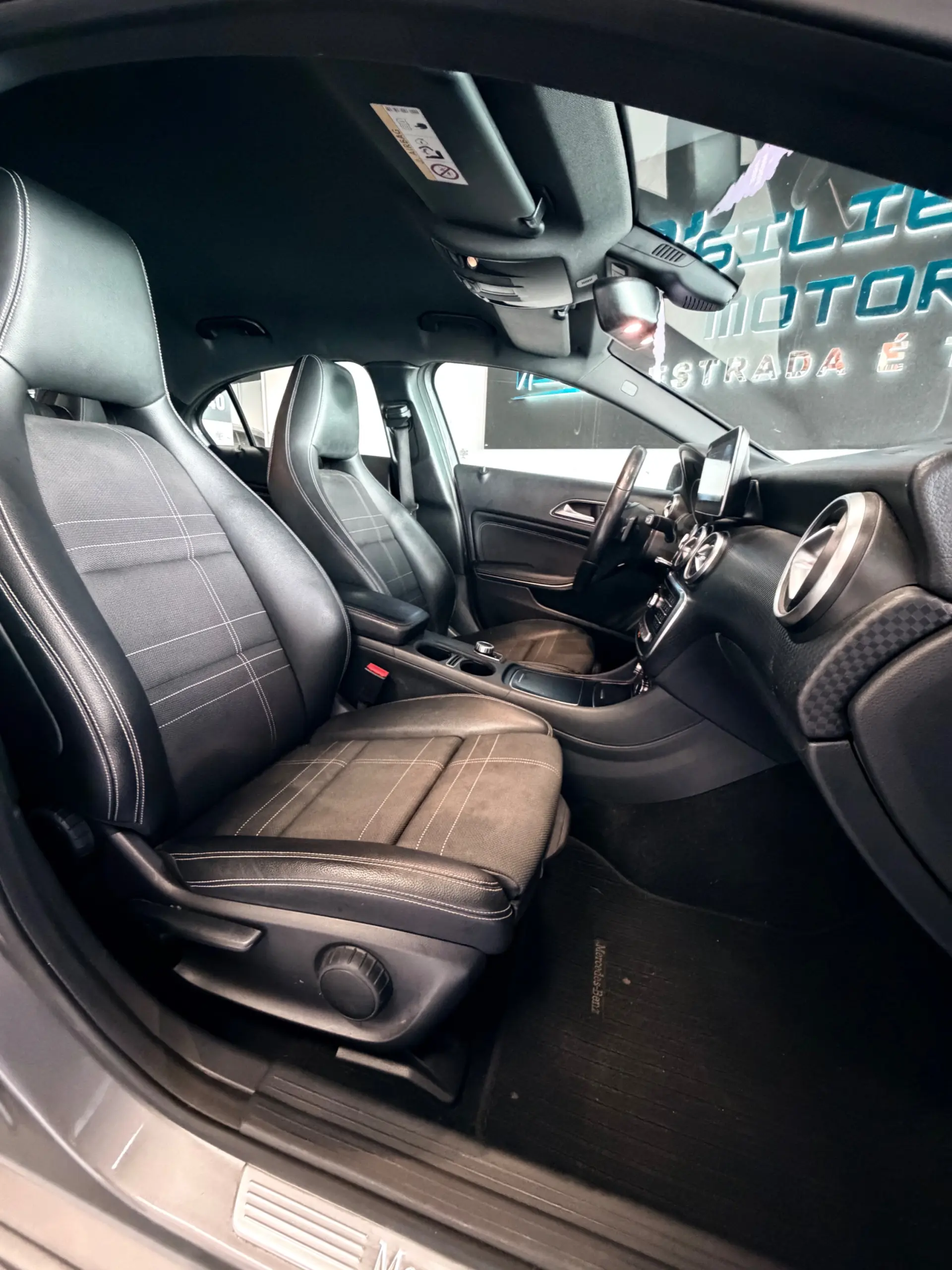 Mercedes-Benz A 180 d Style Plus Aut. 17