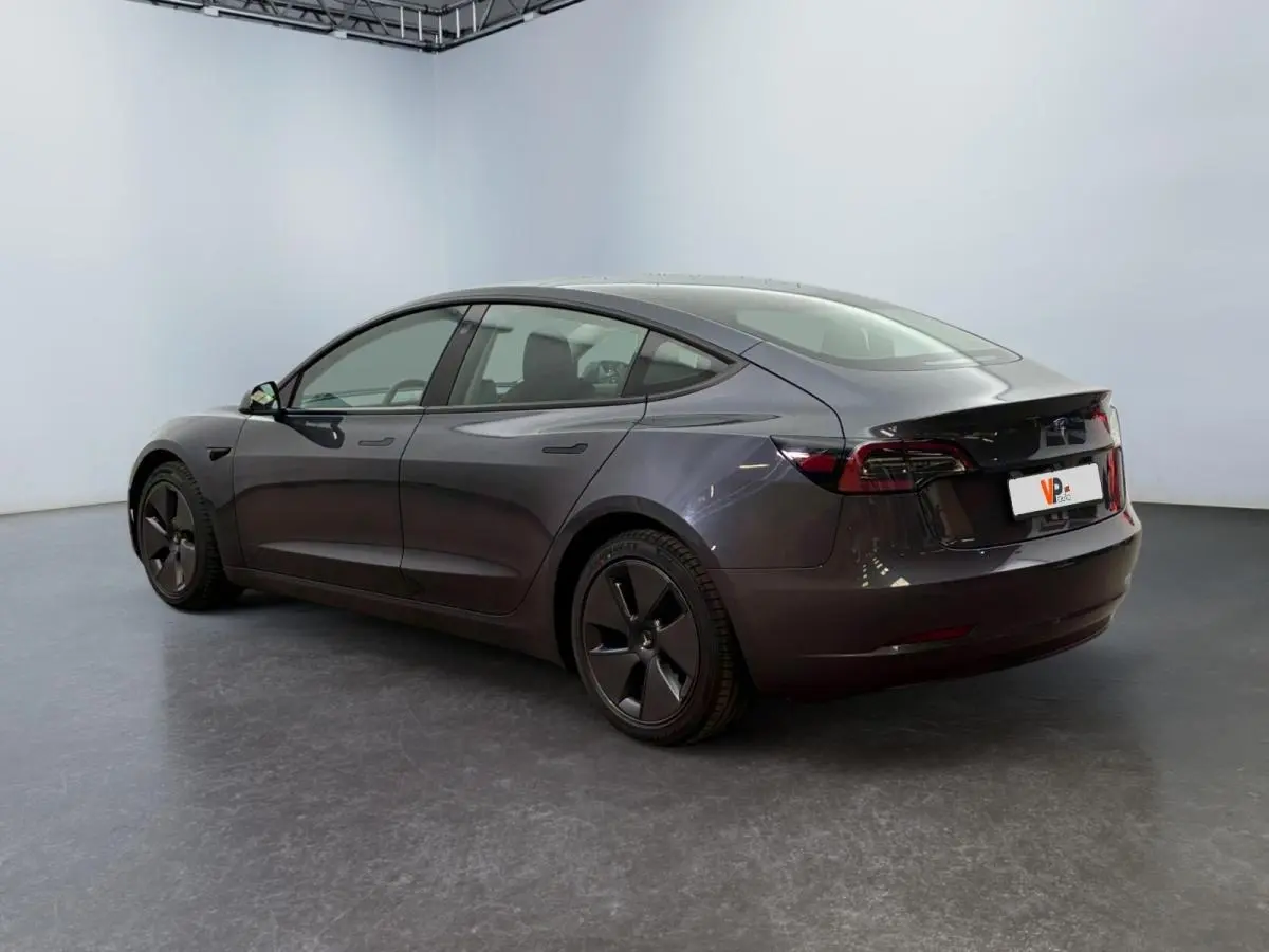Tesla Model 3 Standard Range Plus RWD 7