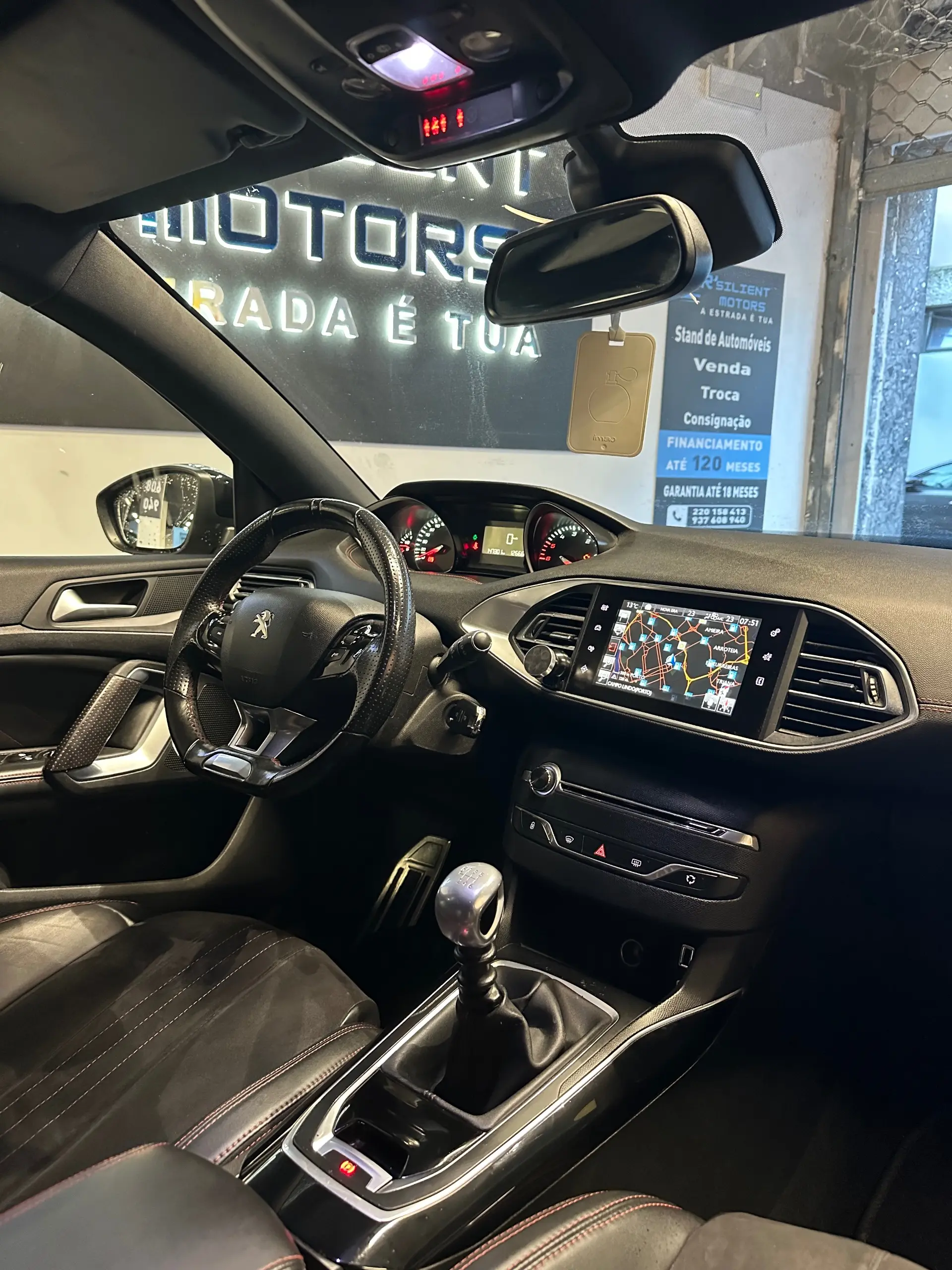 Peugeot 308 SW 1.6 BlueHDi GT Line 17