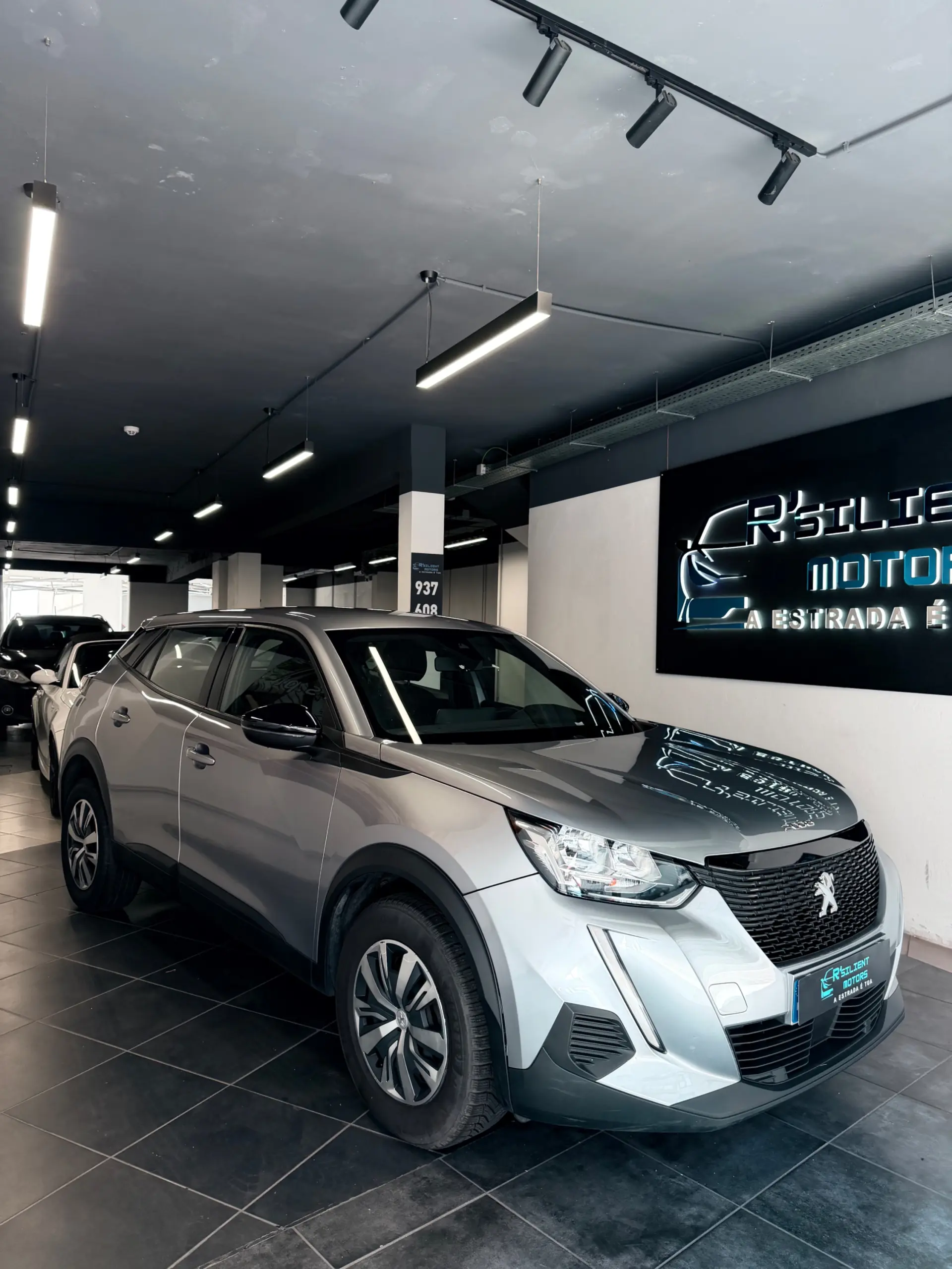 Peugeot 2008 1.2 PureTech Active Pack 1