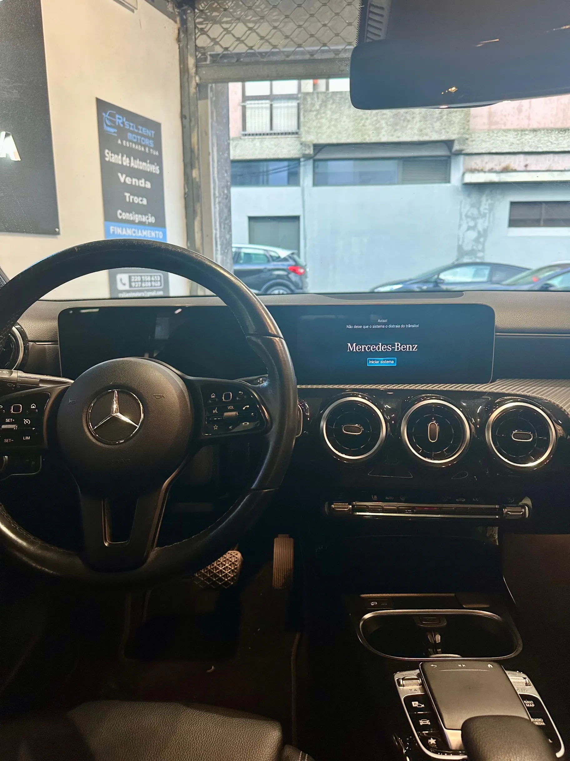 Mercedes-Benz A 180 Limousine d Progressive Aut. 17