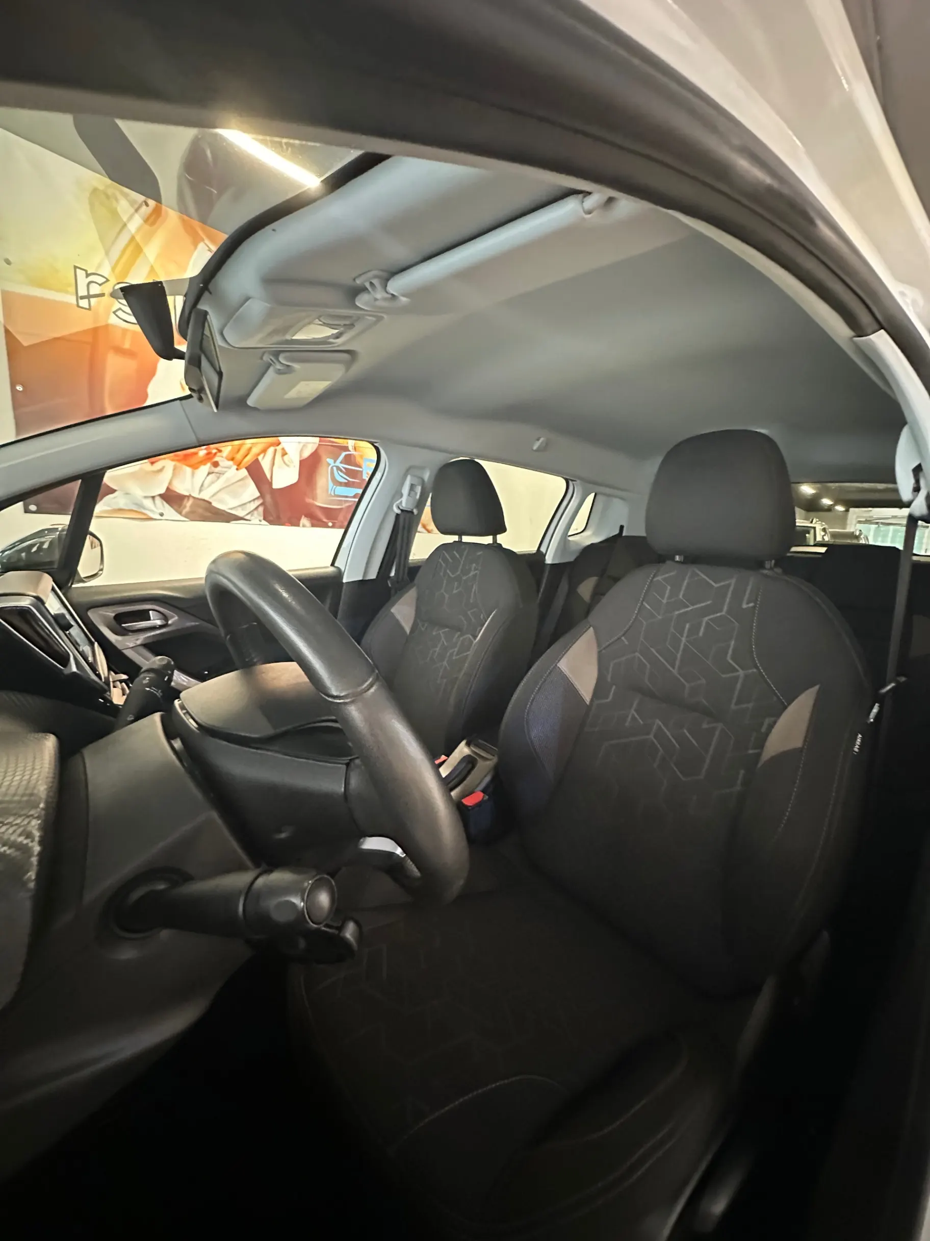 Peugeot 2008 1.2 PureTech Style 19