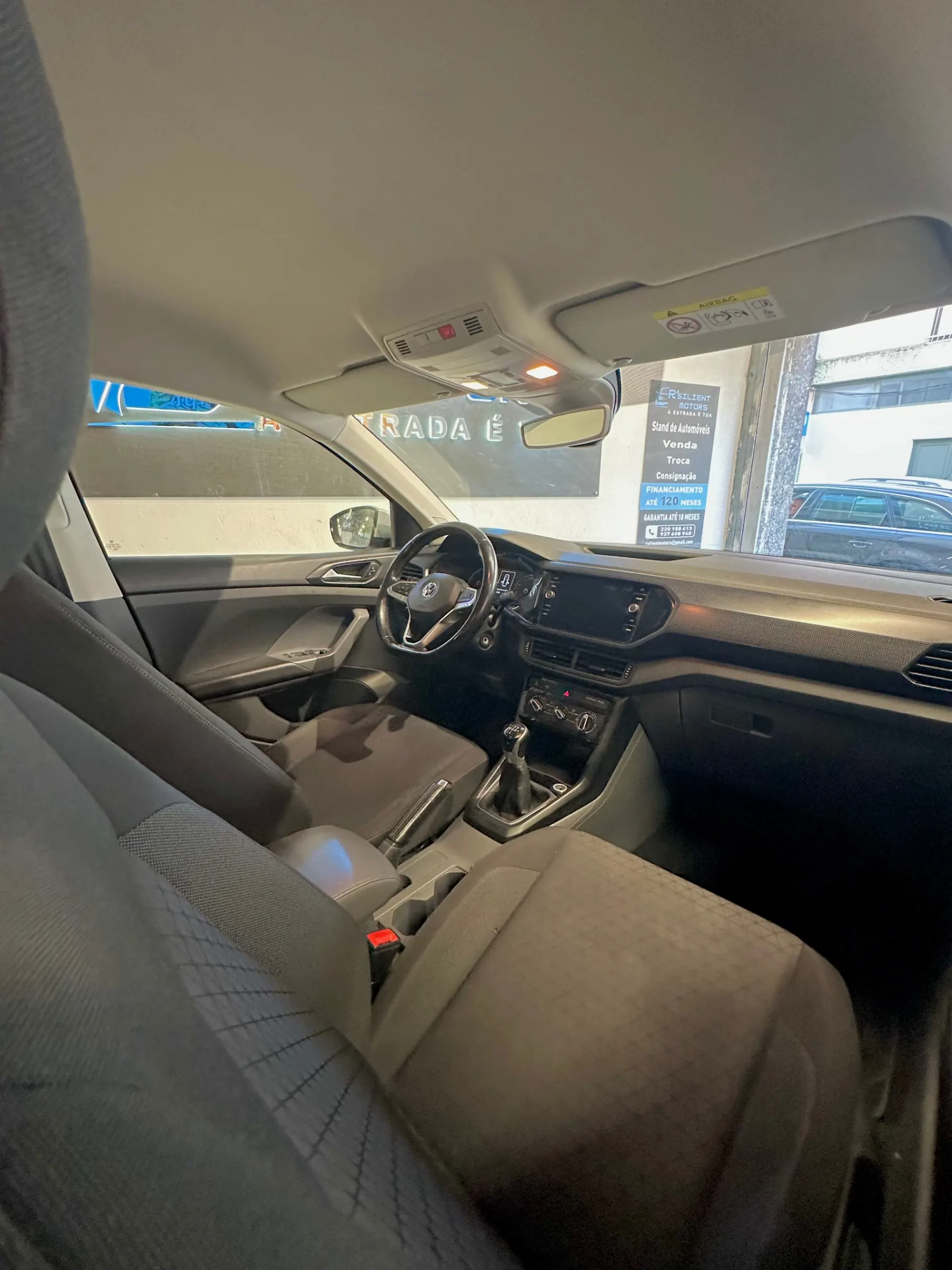 Volkswagen T-Cross 1.0 TSI Life 18