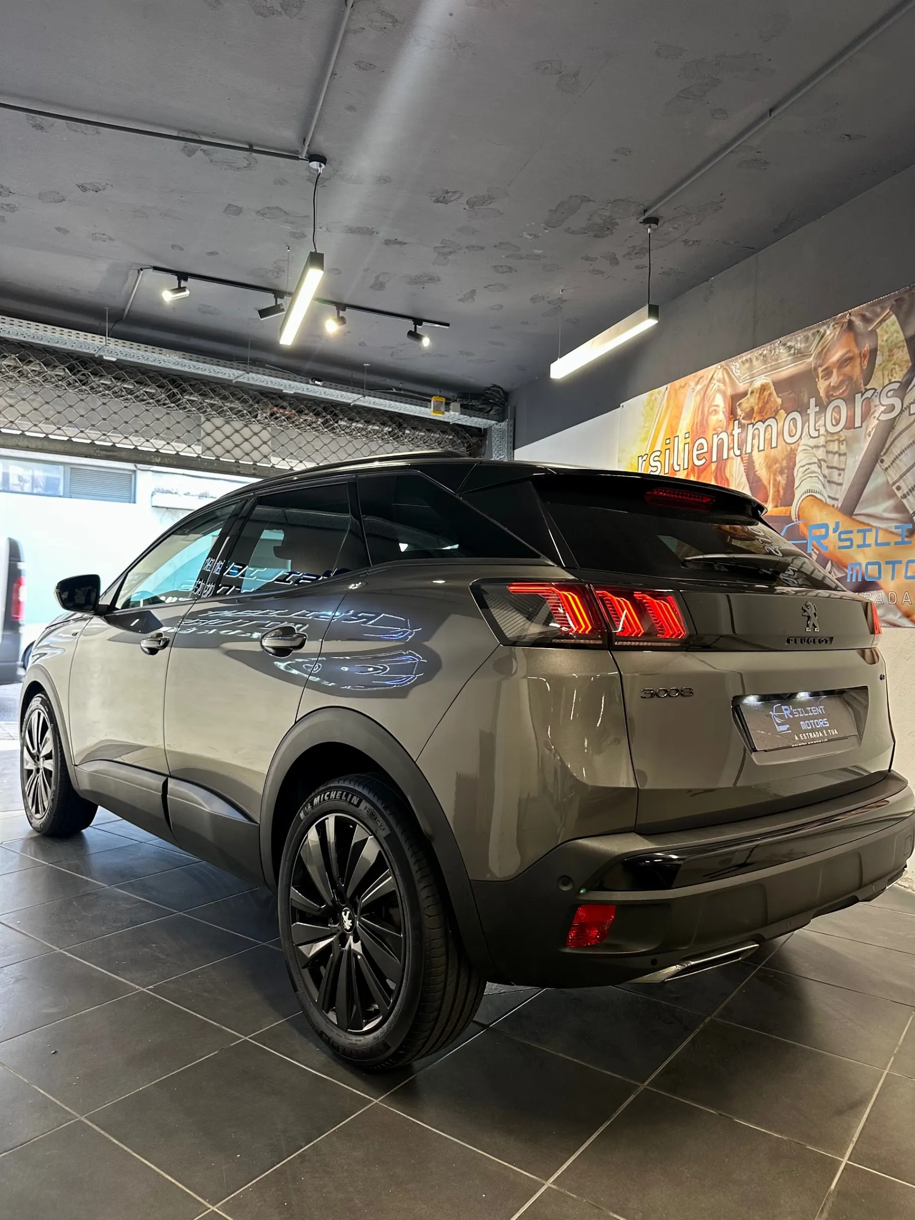 Peugeot 3008 1.5 BlueHDi GT Pack EAT8 13