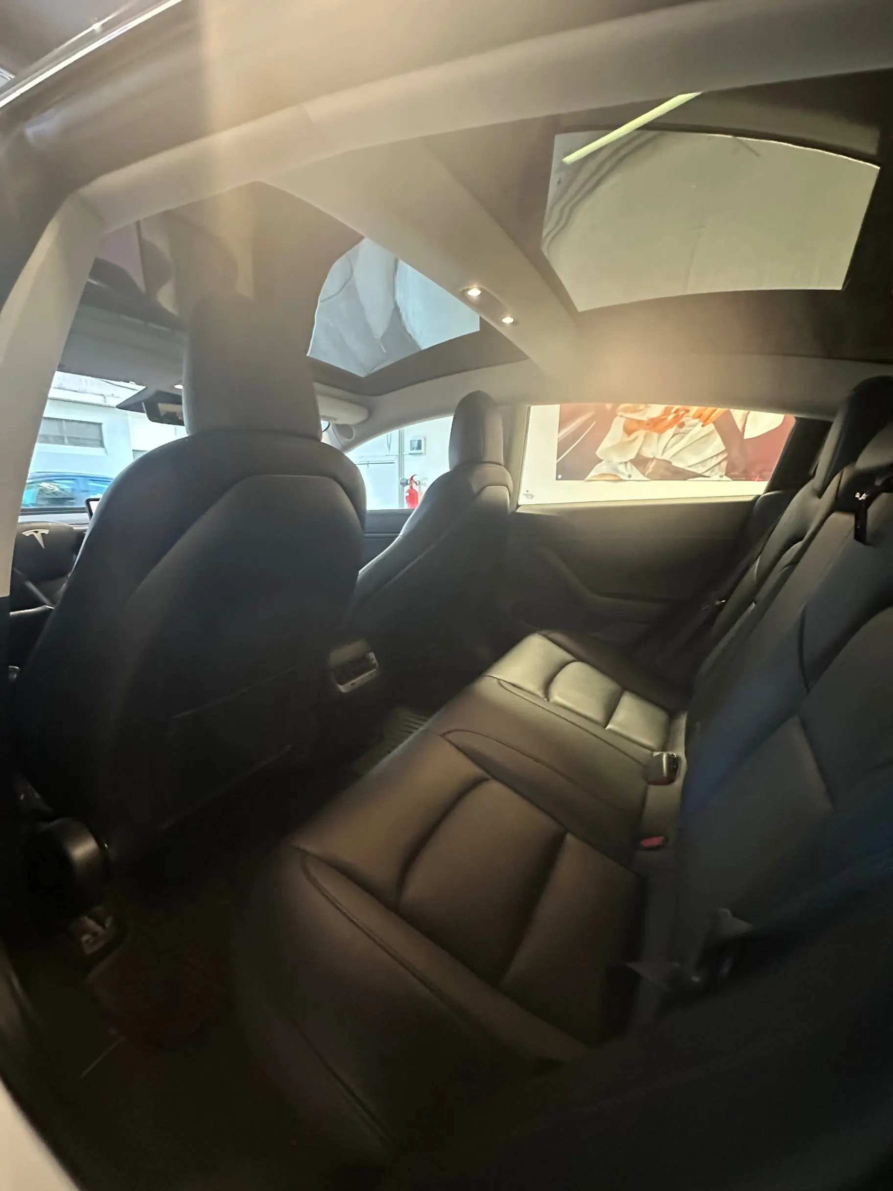 Tesla Model 3 Long Range Tração Traseira 10