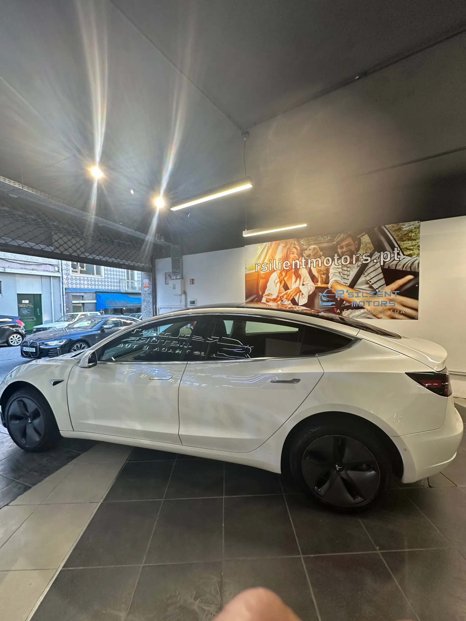 Tesla Model 3 Long Range Tração Traseira 11