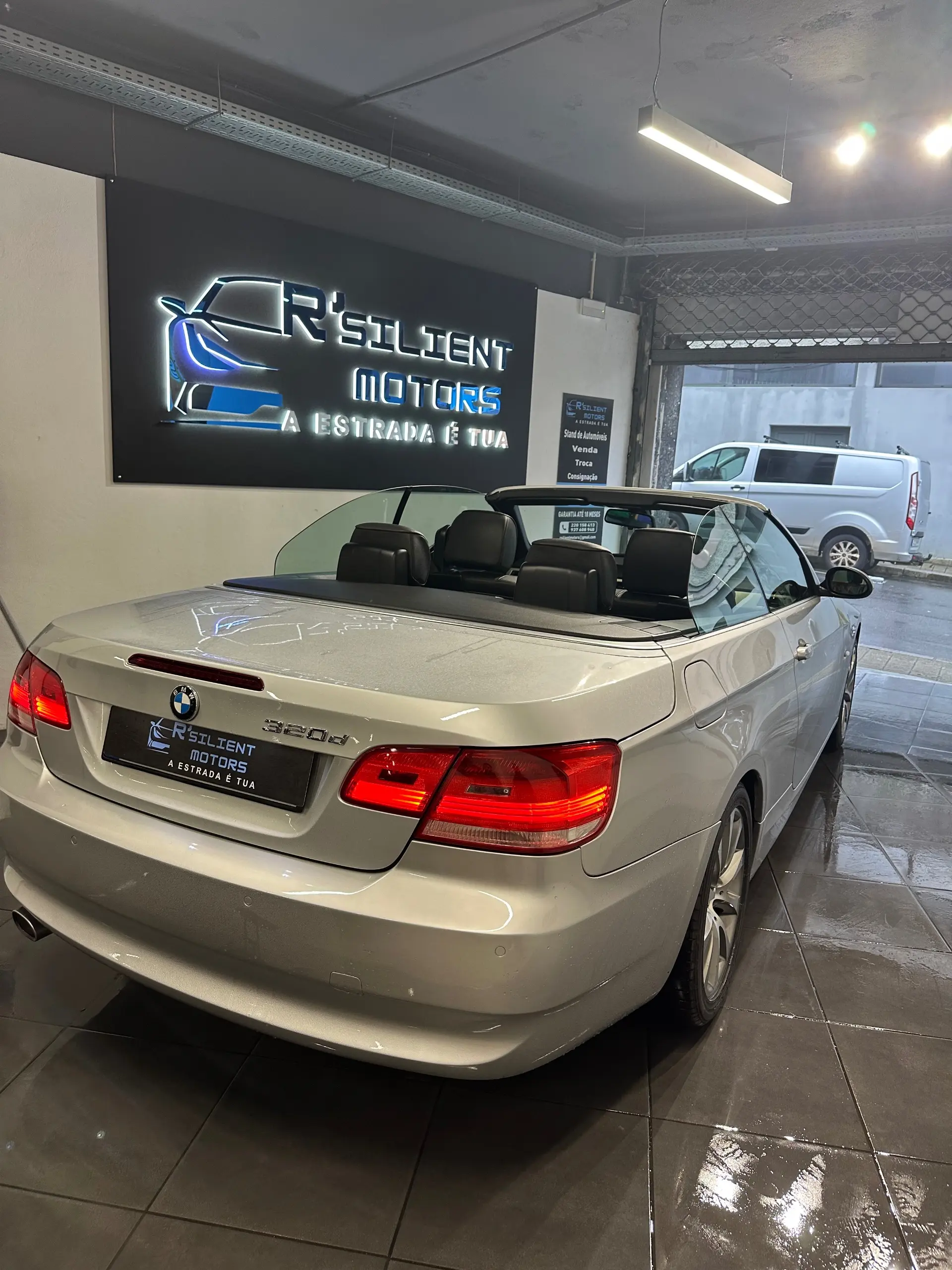 BMW 320 d Cabrio Exclusive Auto 10