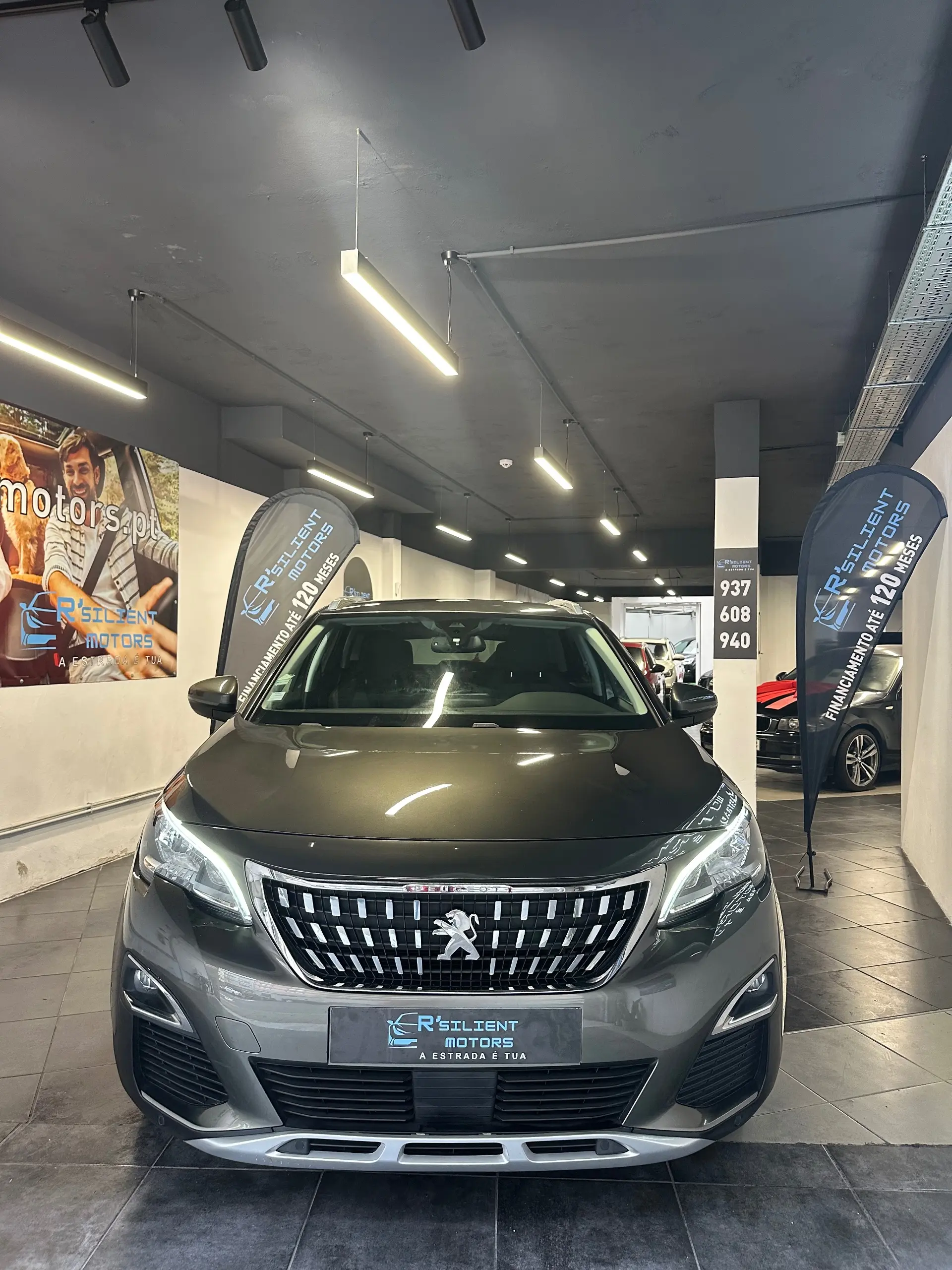 Peugeot 3008 1.2 PureTech Allure Pack 4