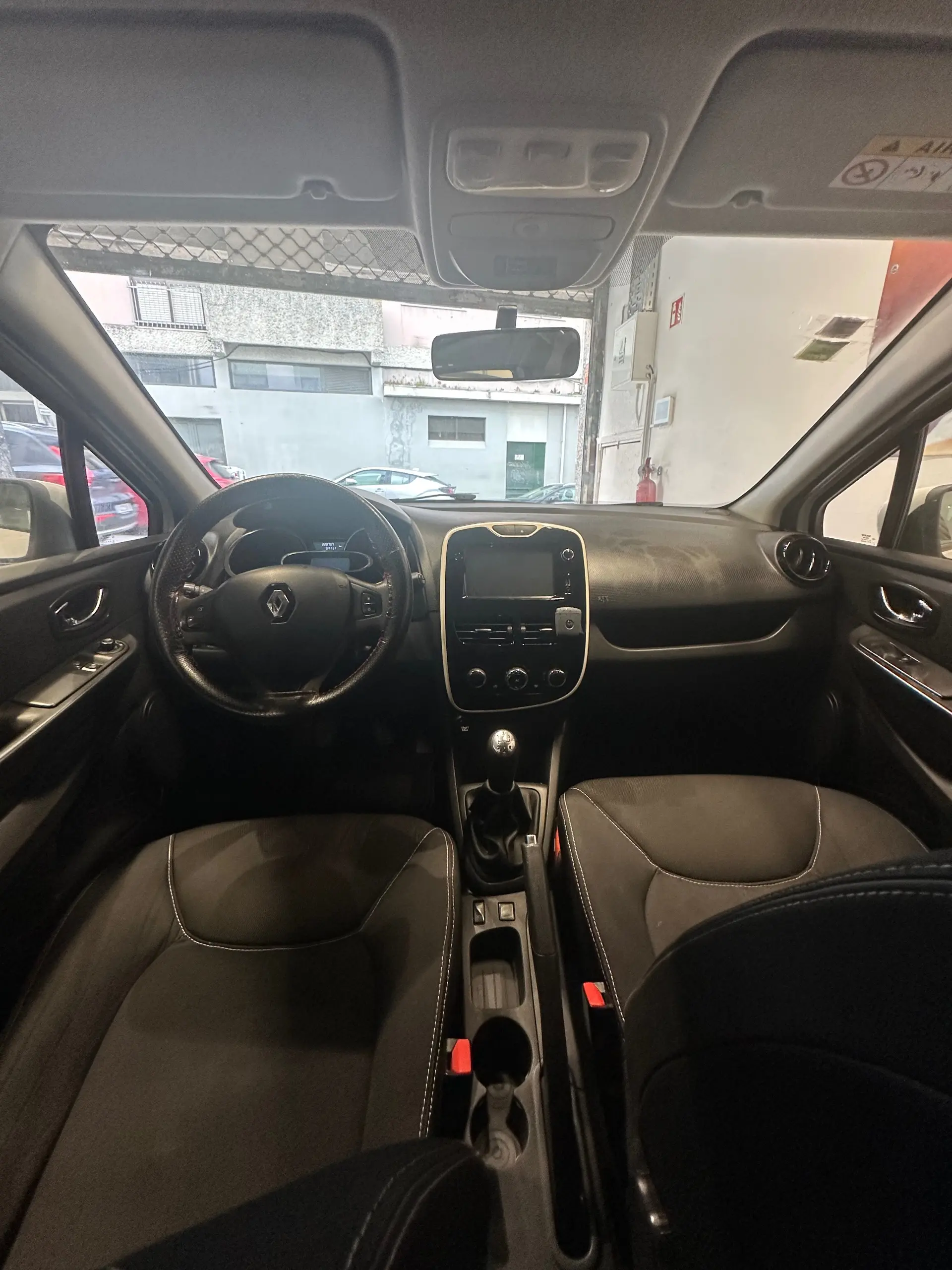Renault Clio Sport Tourer Energy dCi 90 Business 12
