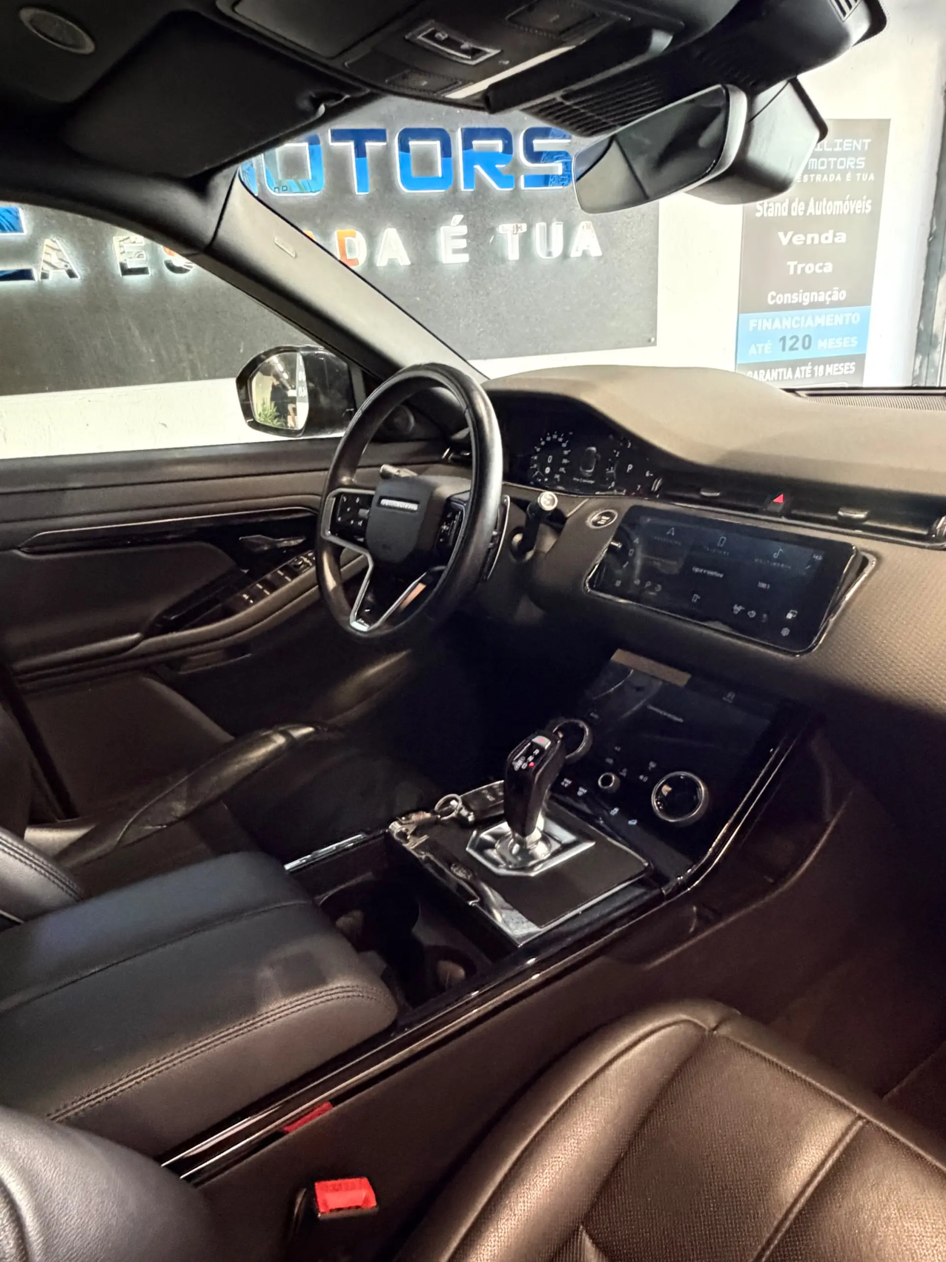 Land Rover Range Rover Evoque 1.5 P160 R-Dynamic S Auto 10