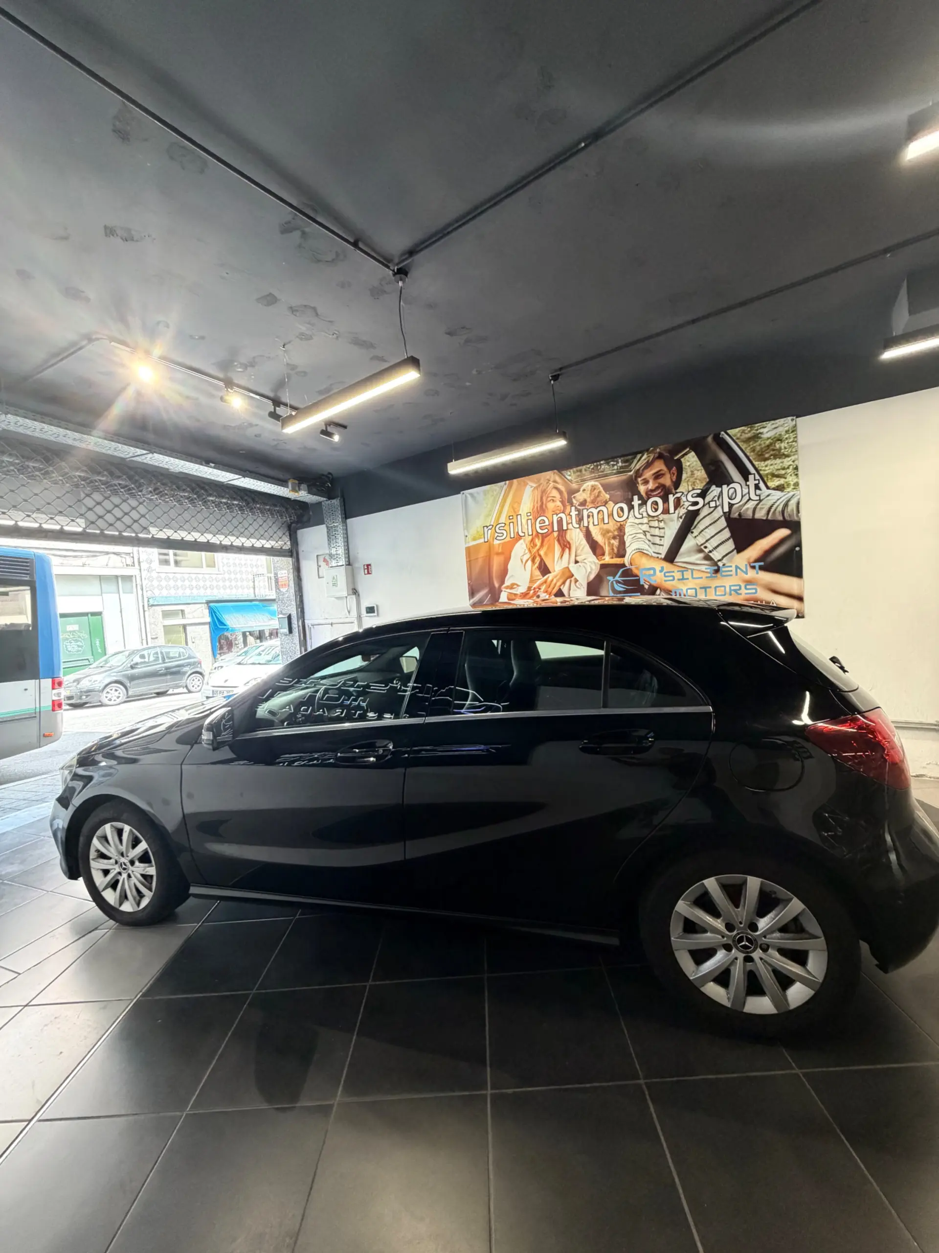 Mercedes-Benz A 160 Outro 7