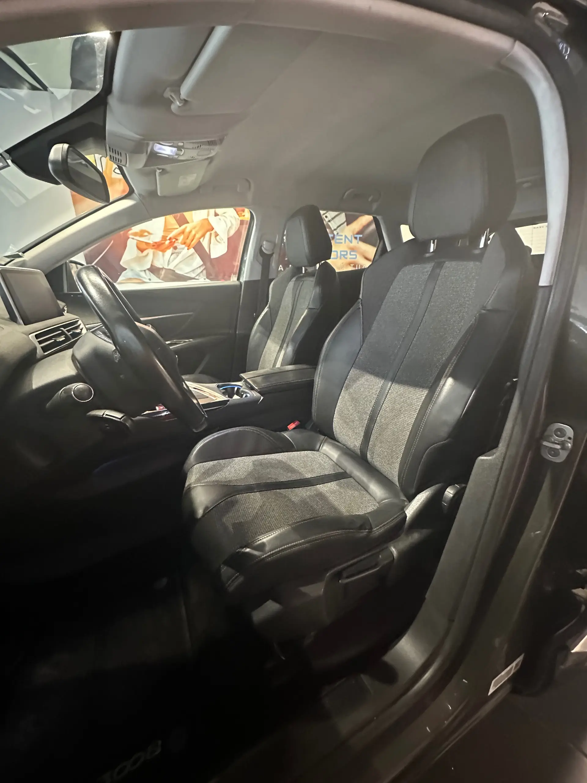 Peugeot 3008 1.2 PureTech Allure Pack 20