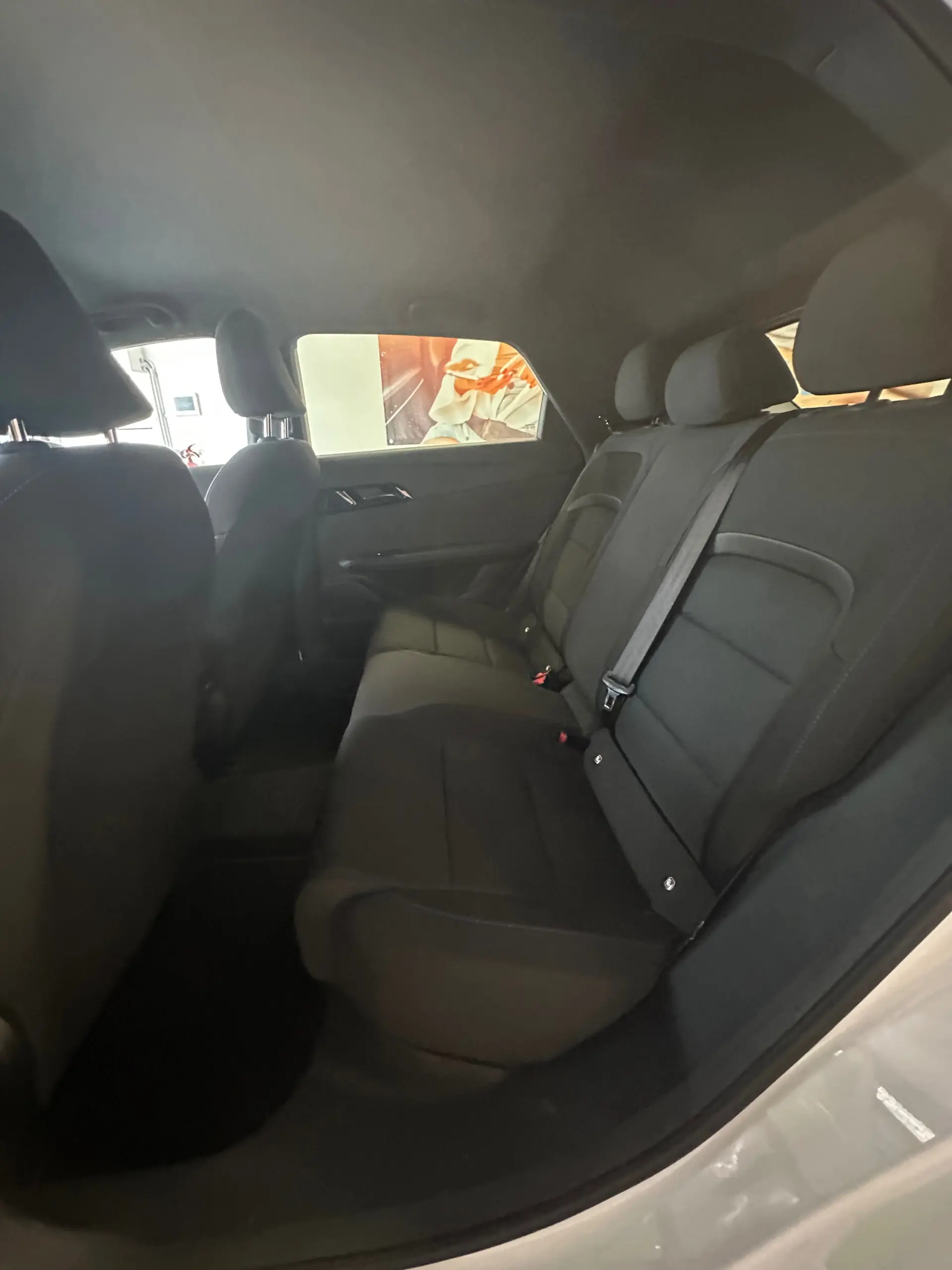 MG MG4 64 kWh Comfort 14