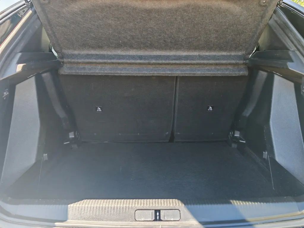 Peugeot 2008 PureTech 130 Allure Pack 7