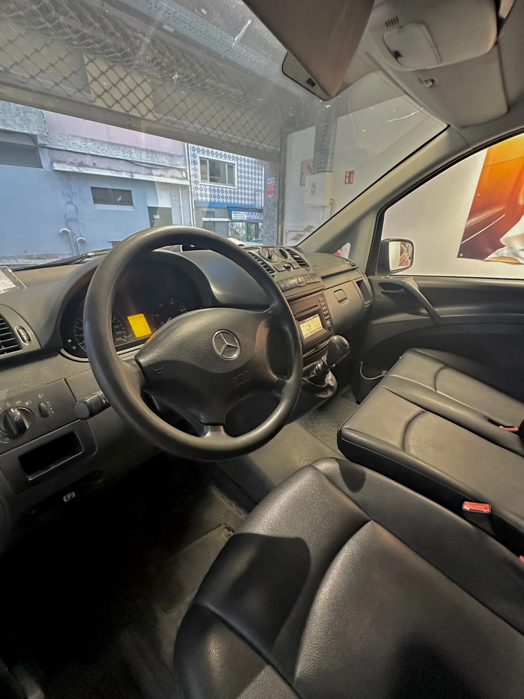 Mercedes-Benz Vito Outro 11