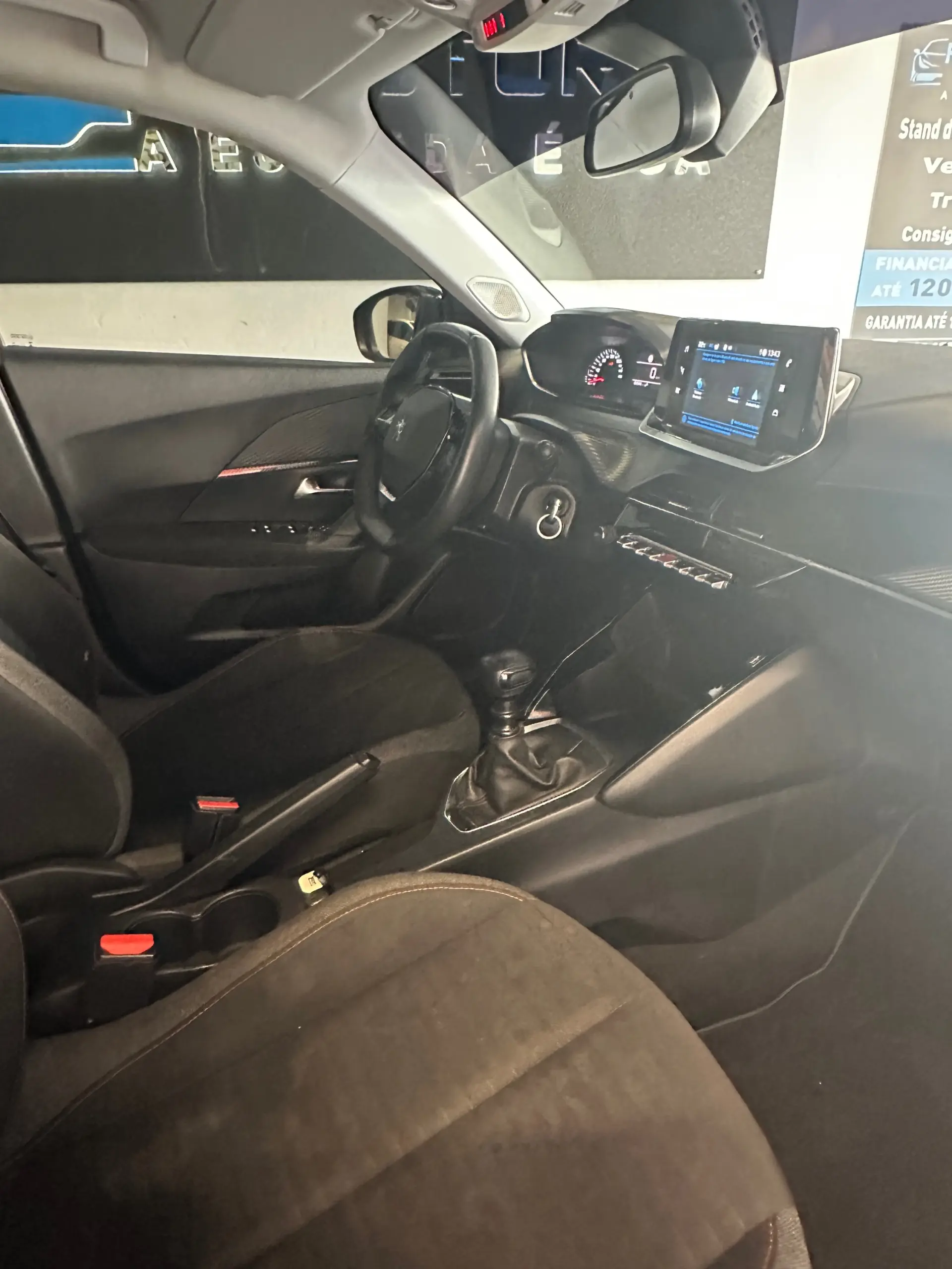 Peugeot 2008 16