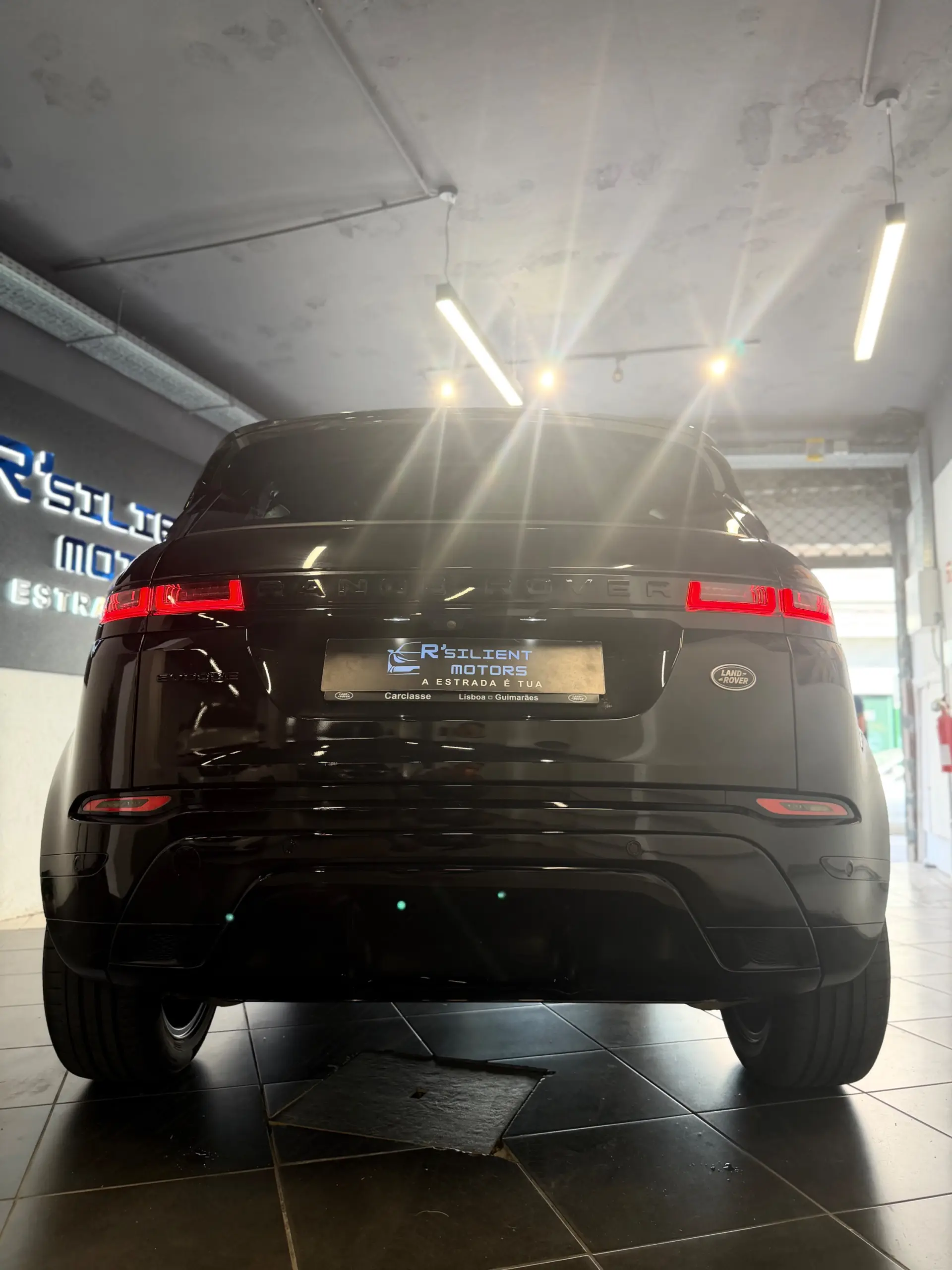 Land Rover Range Rover Evoque 1.5 P160 R-Dynamic S Auto 13