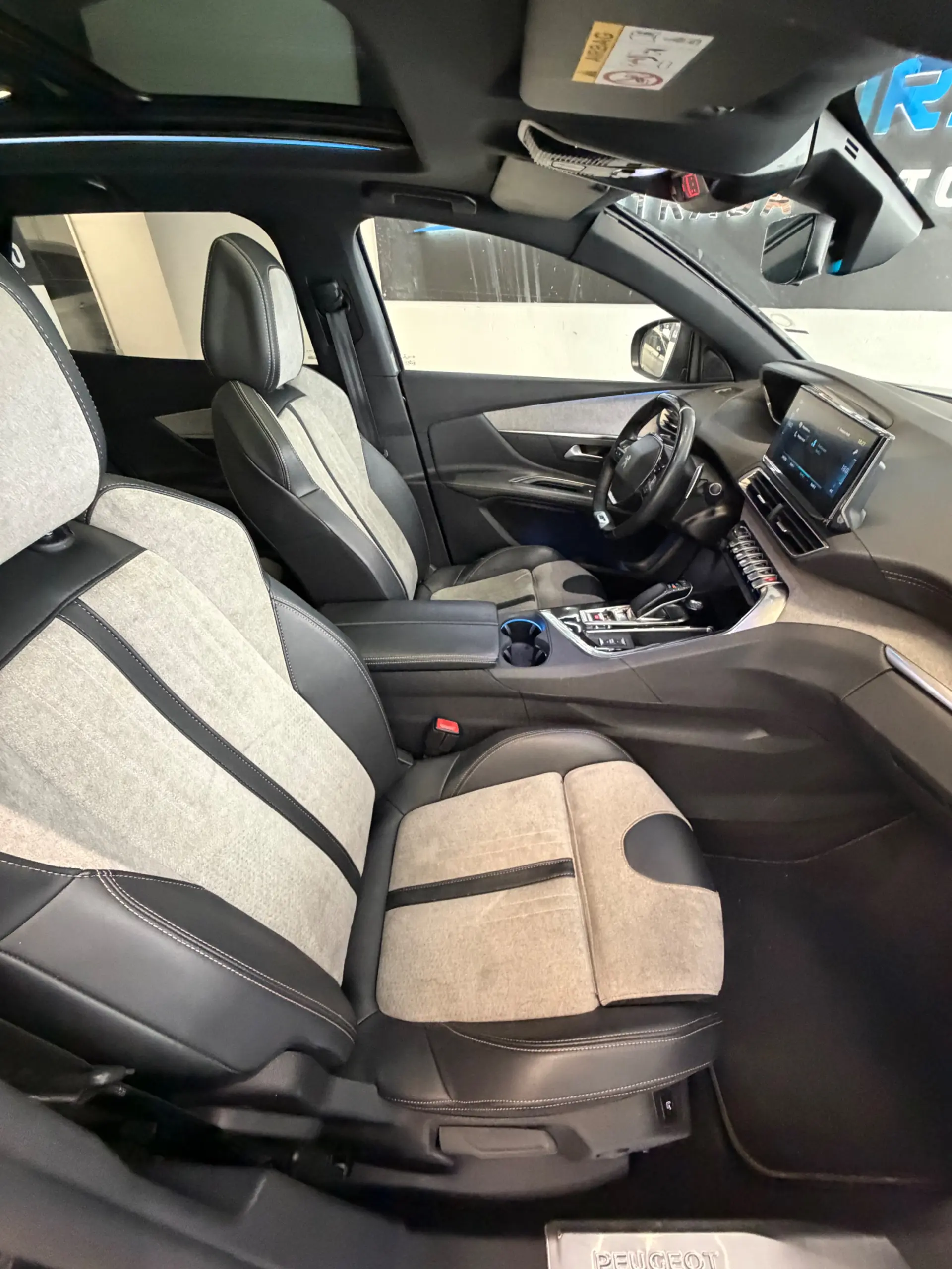 Peugeot 3008 225 e-EAT8 GT Pack 17