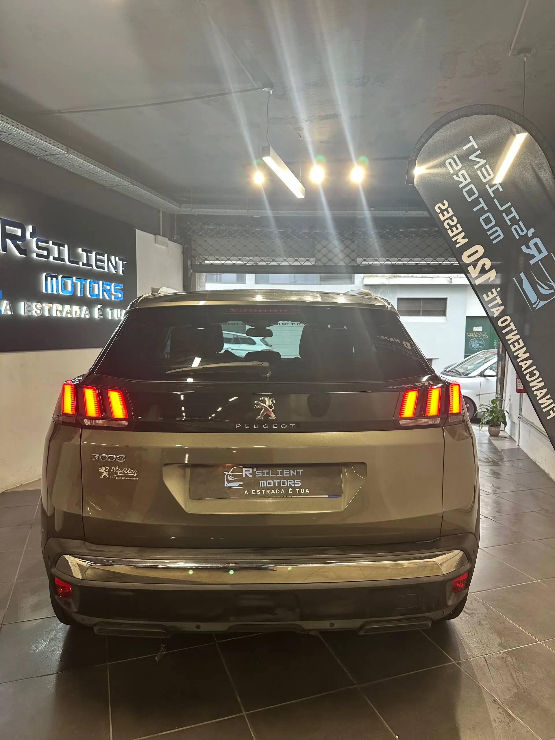 Peugeot 3008 1.2 PureTech Allure Pack 9