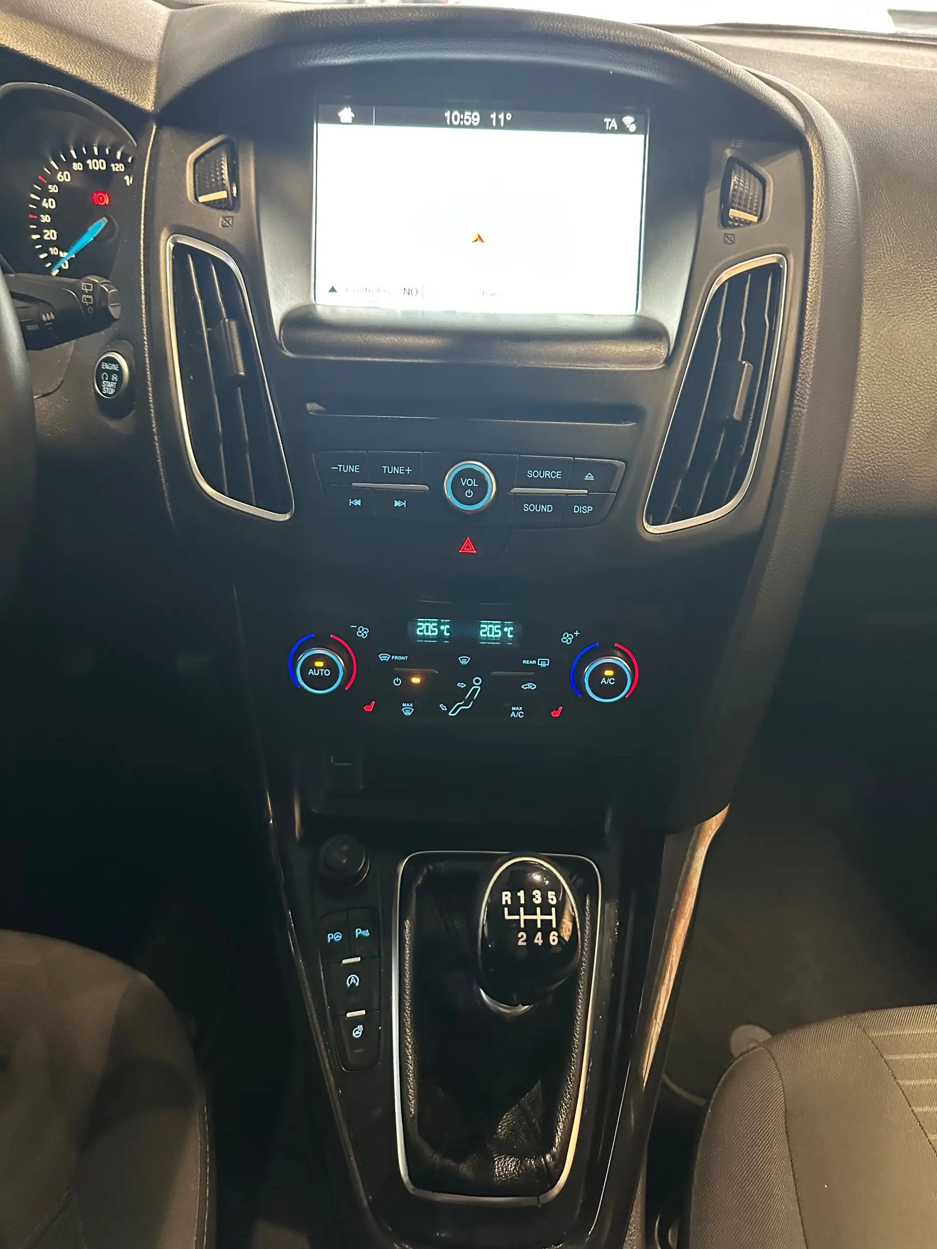 Ford Focus SW 1.5 TDCi EcoBlue Titanium 19