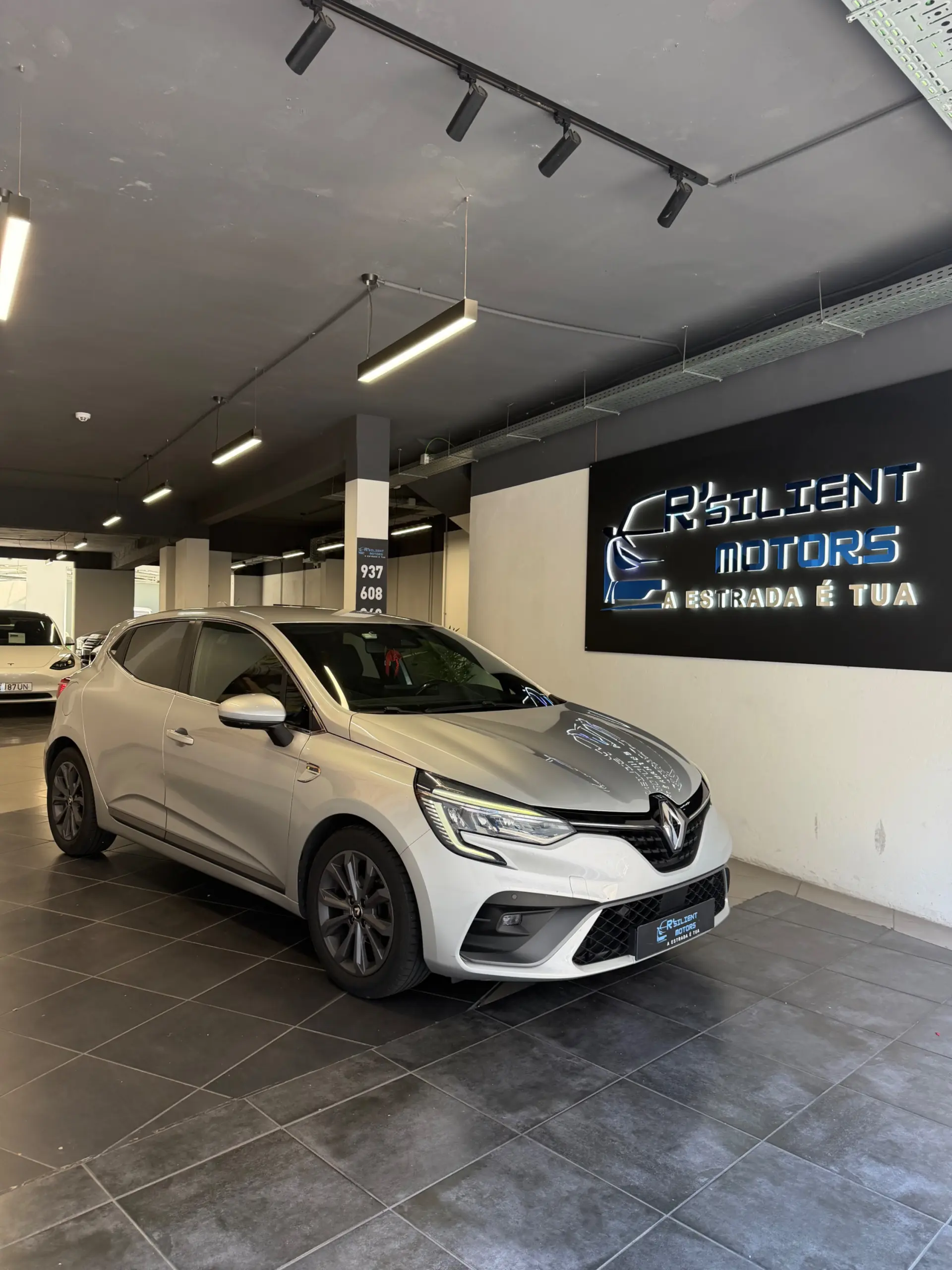 Renault Clio 1.0 TCe RS Line 1