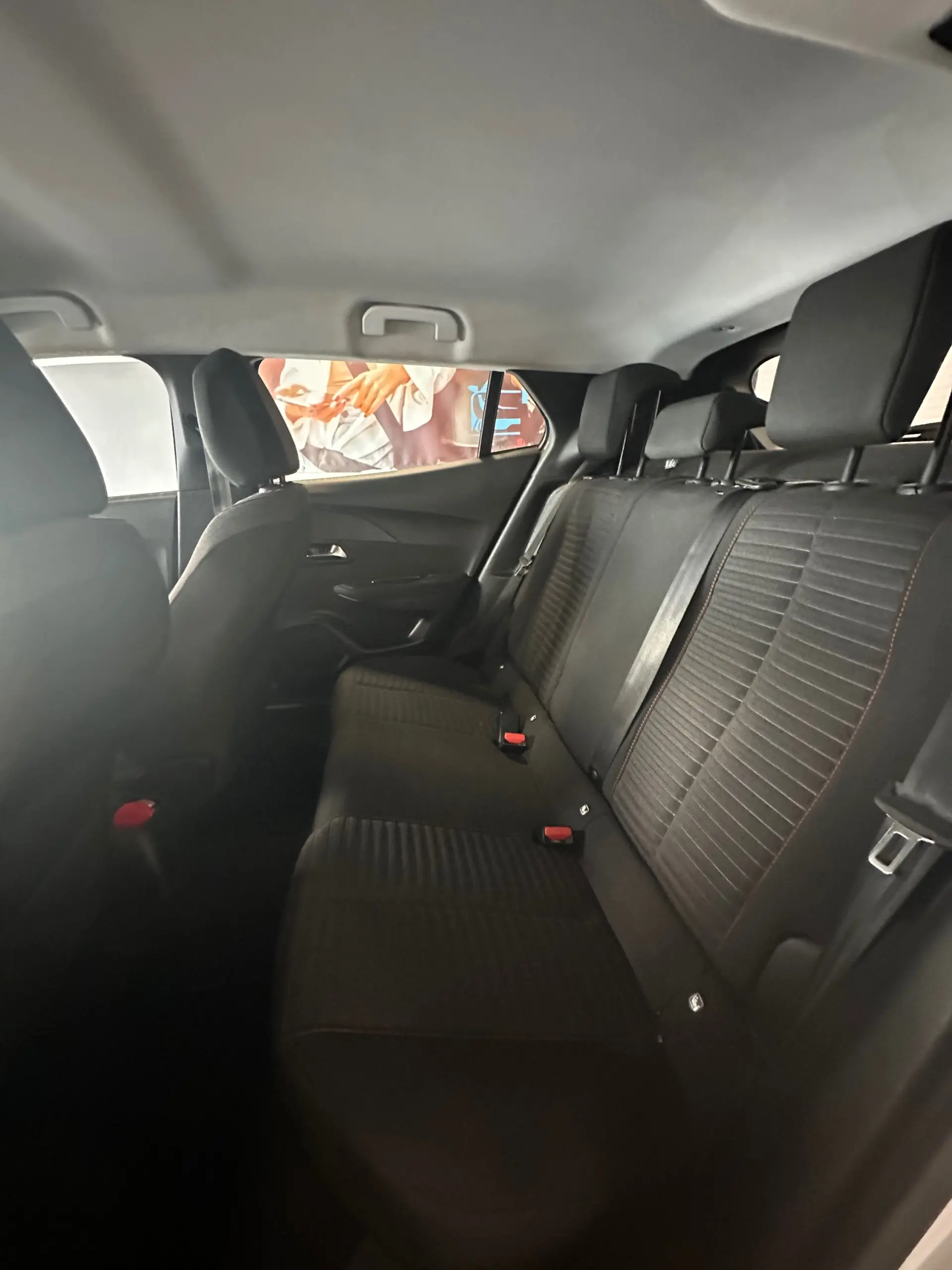 Peugeot 2008 19