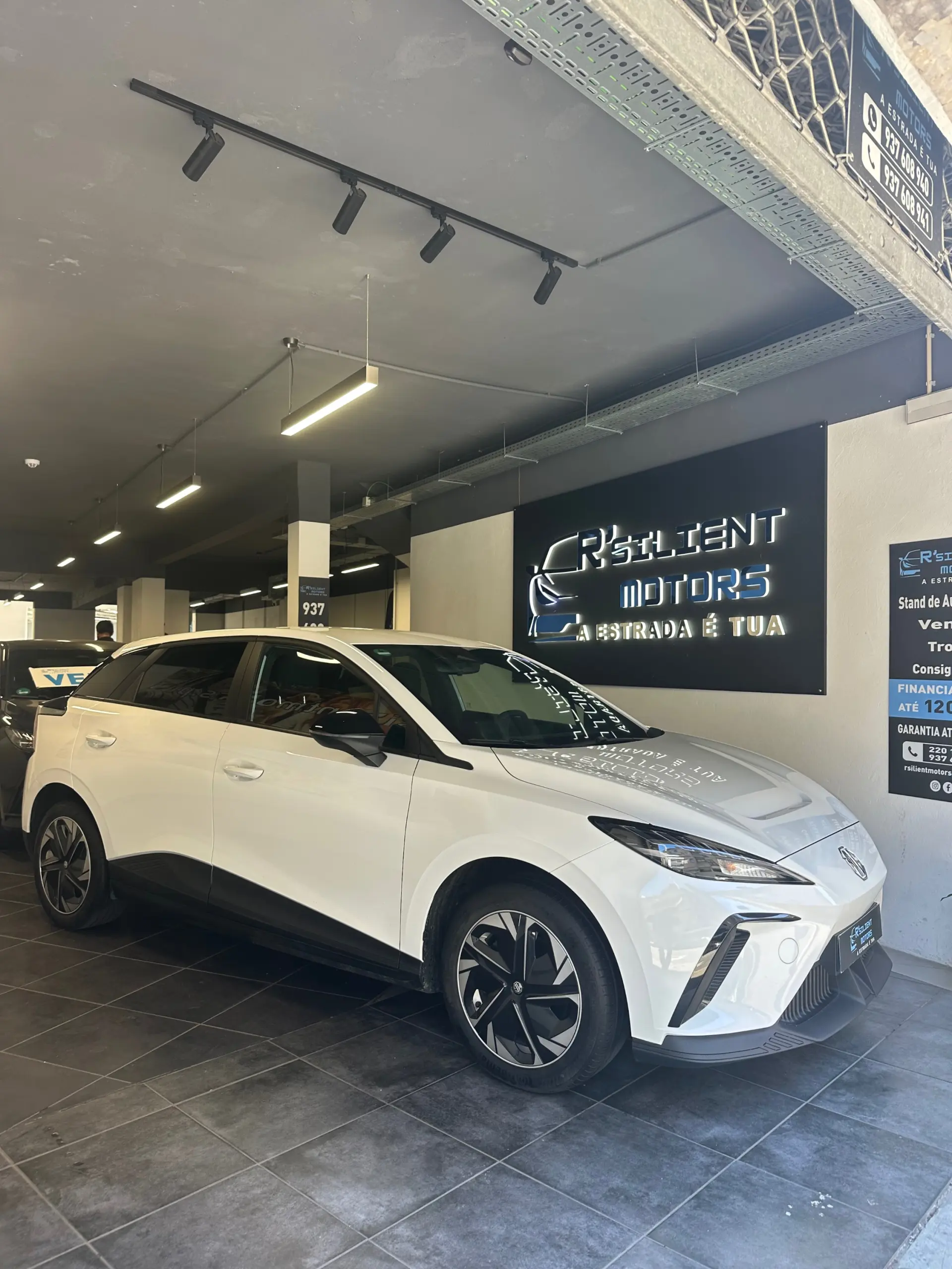 MG MG4 64 kWh Comfort 2