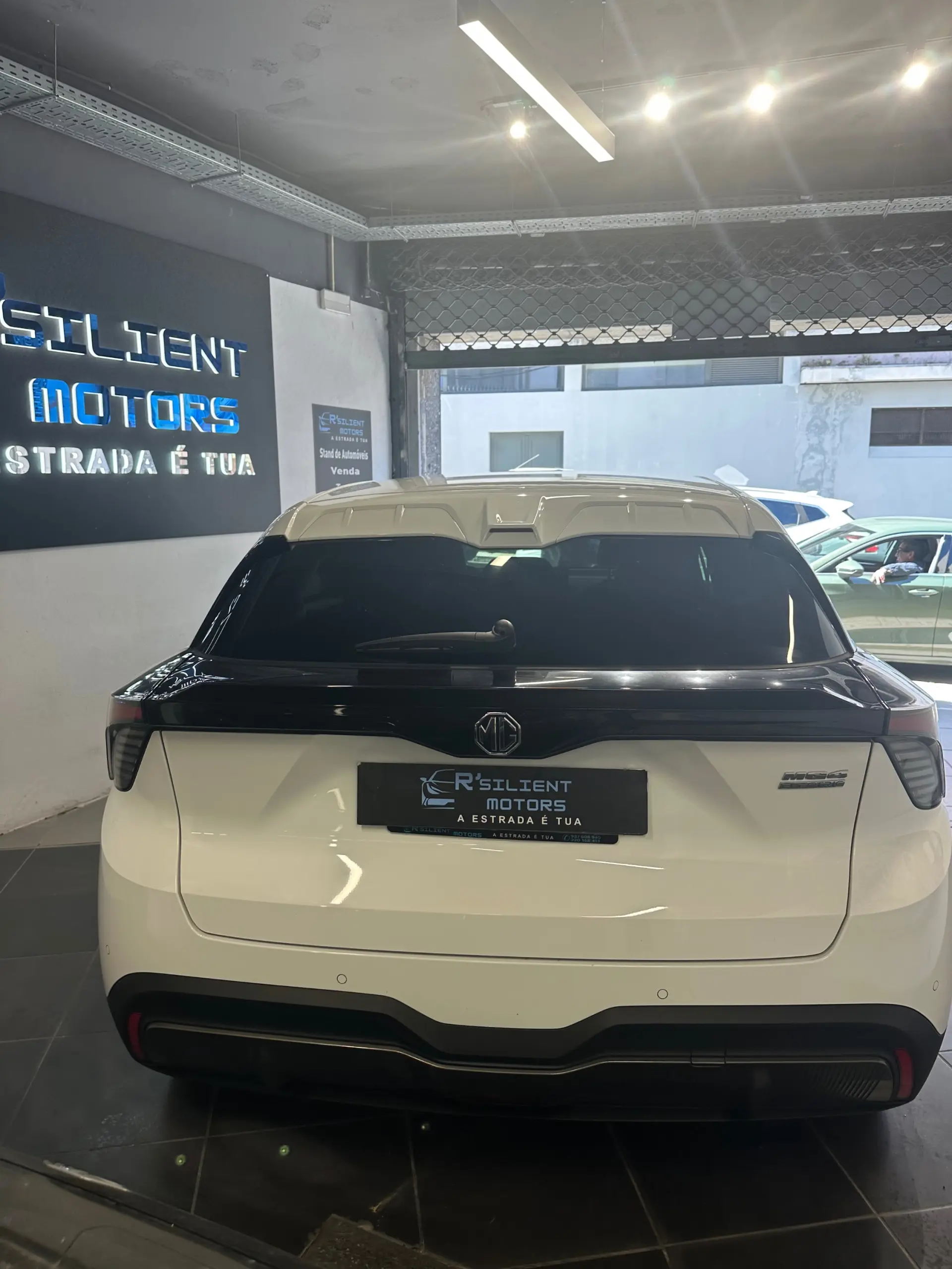 MG MG4 64 kWh Comfort 7