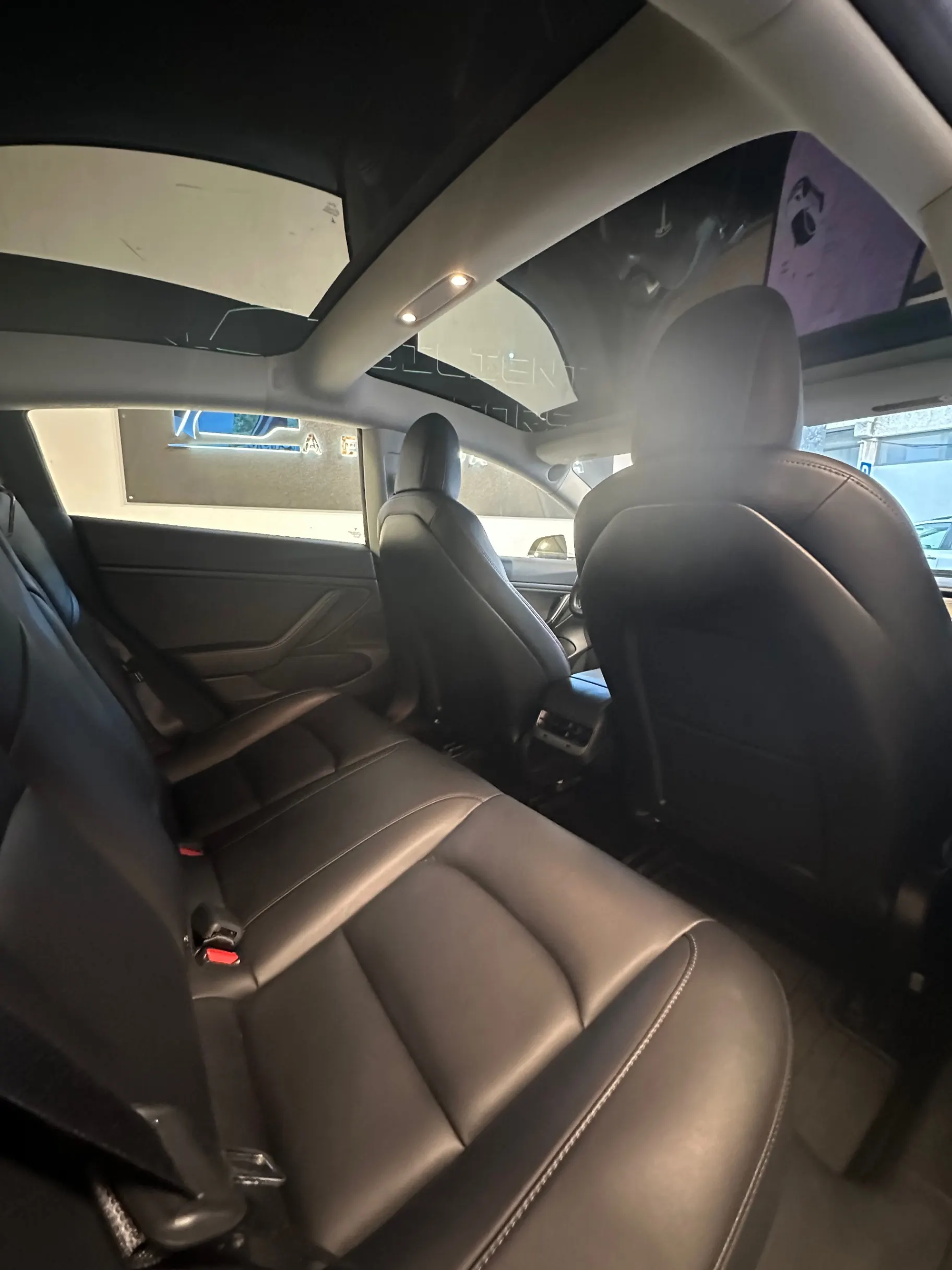 Tesla Model 3 Long Range Tração Traseira 23