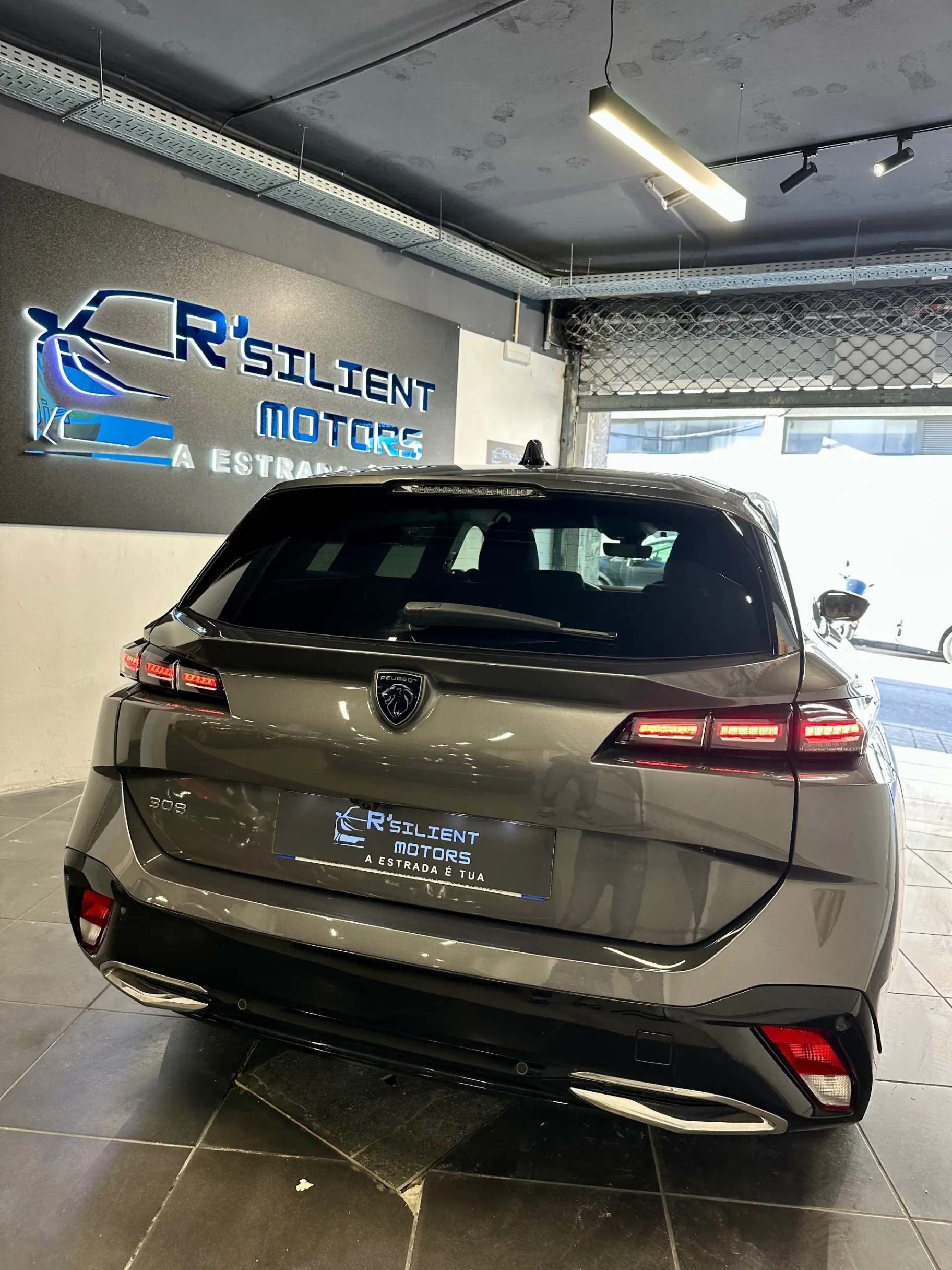 Peugeot 308 SW 1.5 BlueHDi Allure Pack 9