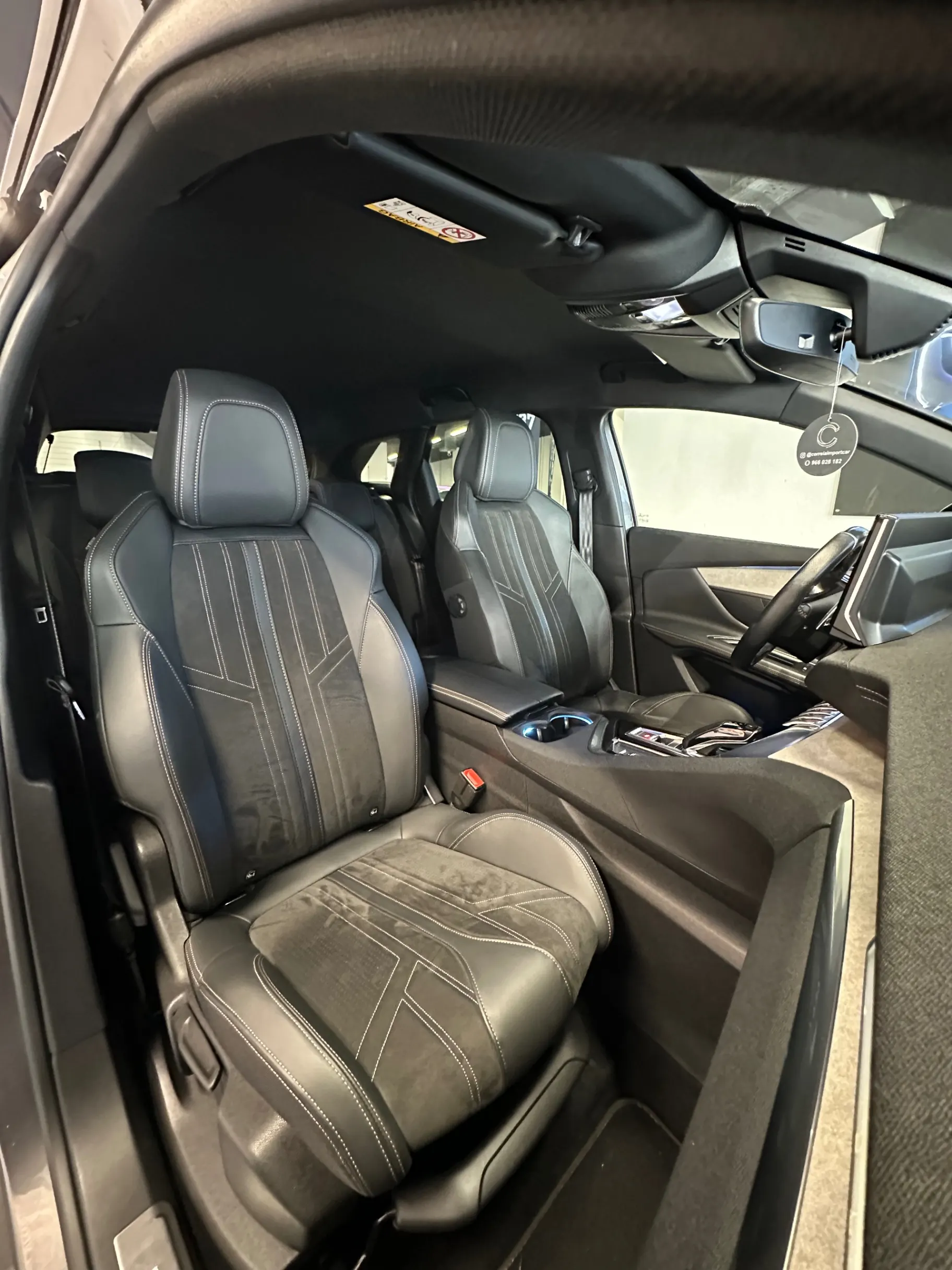 Peugeot 3008 1.5 BlueHDi GT Pack EAT8 29