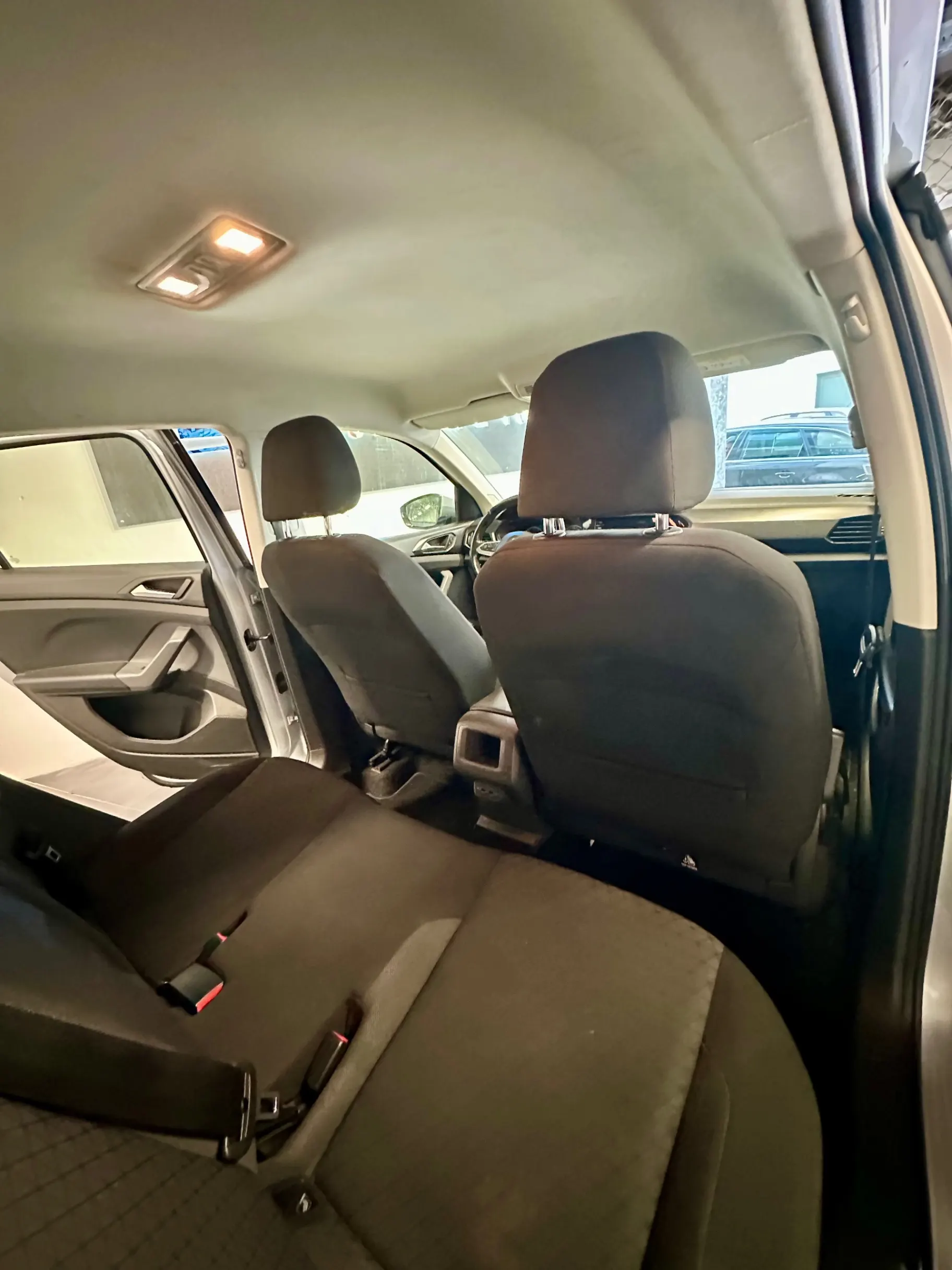 Volkswagen T-Cross 1.0 TSI Life 19