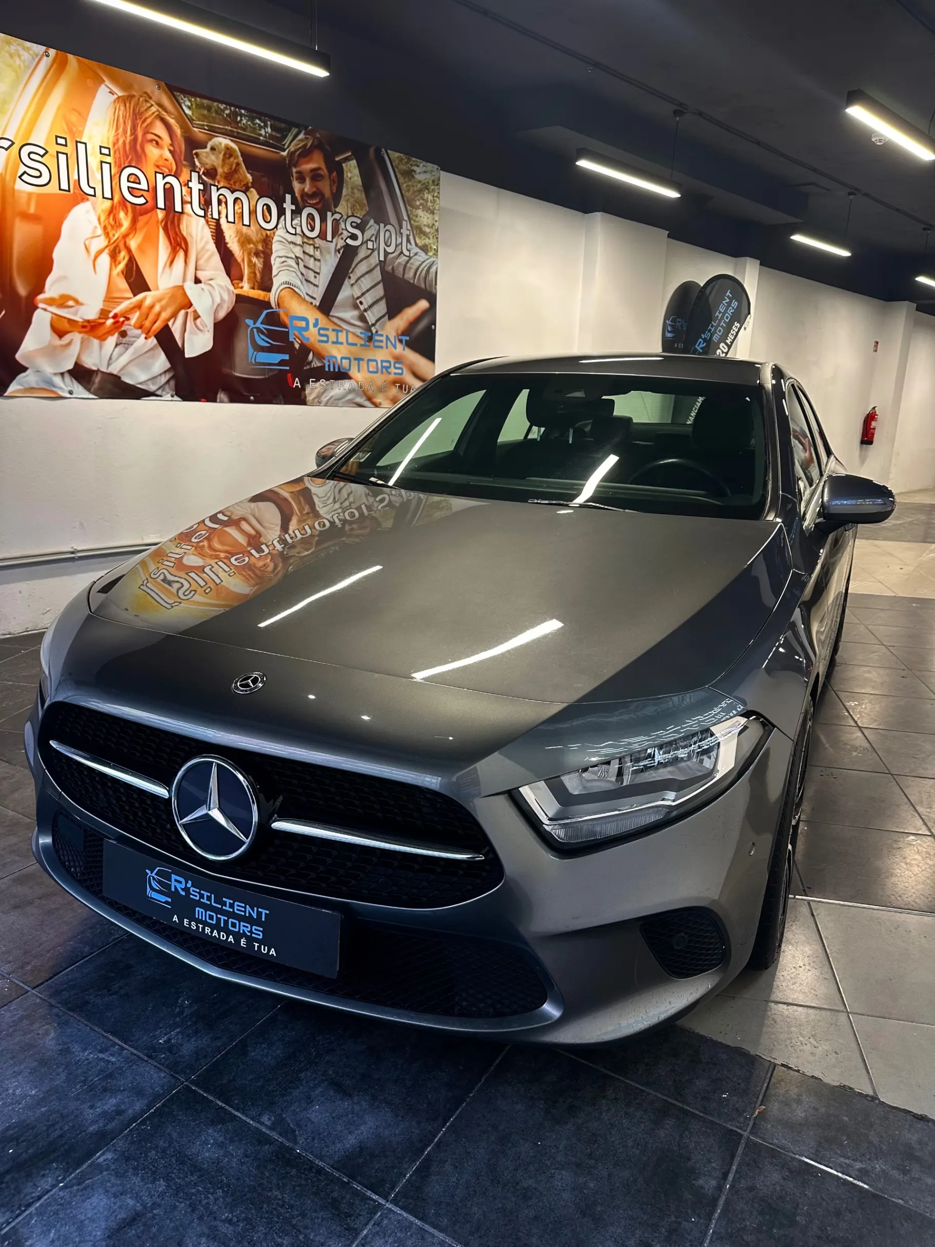 Mercedes-Benz A 180 Limousine d Progressive Aut. 8