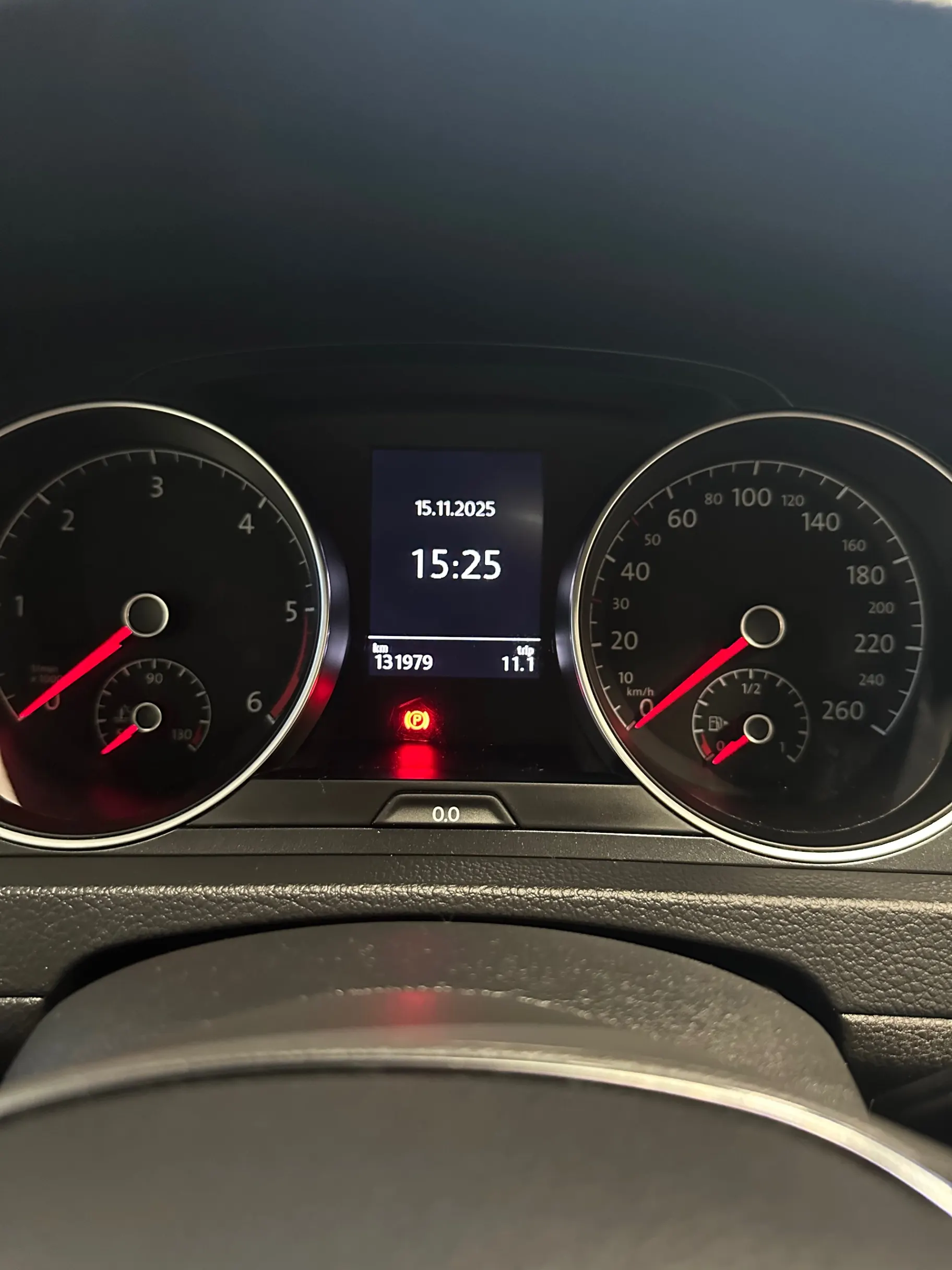 Volkswagen Golf 1.6 TDi BlueMotion Confortline 27