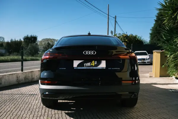 Audi e-tron Sportback 55 quattro 6