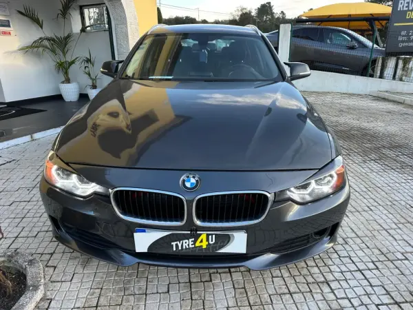 BMW 318 d Touring Auto Sport 4
