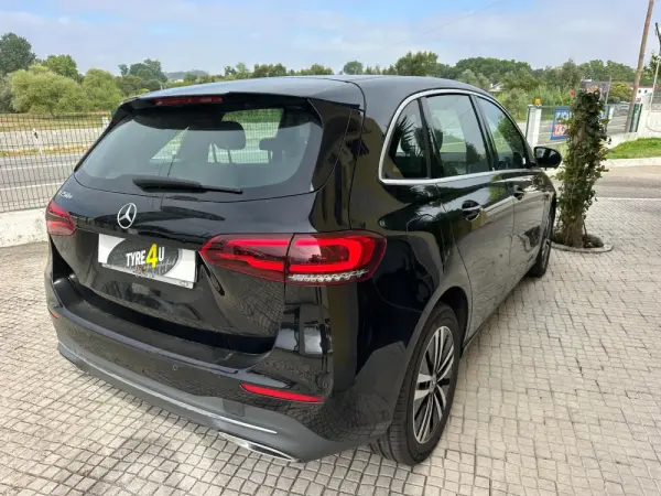 Mercedes-Benz B 250 e Style Plus 22