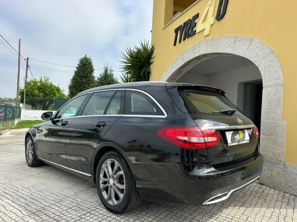 Mercedes-Benz C 200 d Avantgarde Aut. 3