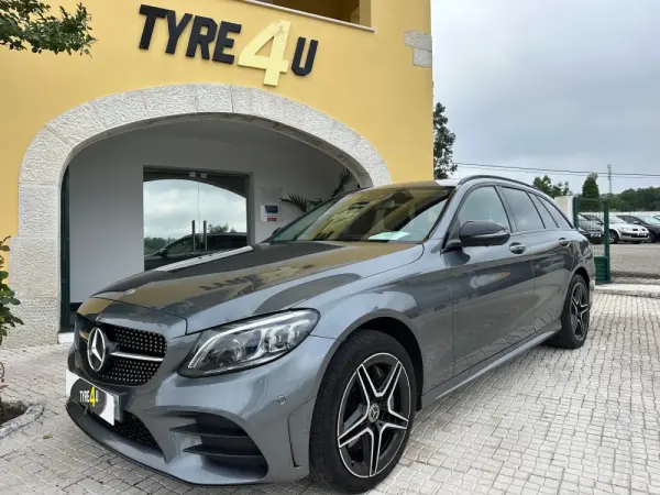 Mercedes-Benz C 300 de T 9G-TRONIC AMG Line 1