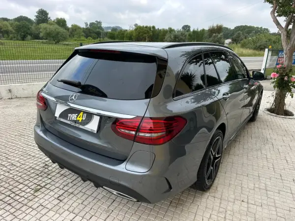 Mercedes-Benz C 300 de T 9G-TRONIC AMG Line 9