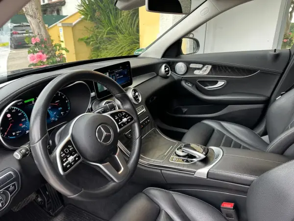 Mercedes-Benz C 300 de T 9G-TRONIC AMG Line 17