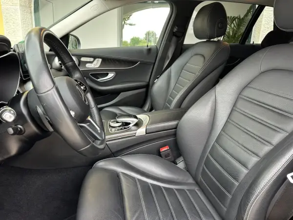 Mercedes-Benz C 300 de T 9G-TRONIC AMG Line 21
