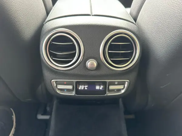 Mercedes-Benz C 300 de T 9G-TRONIC AMG Line 24