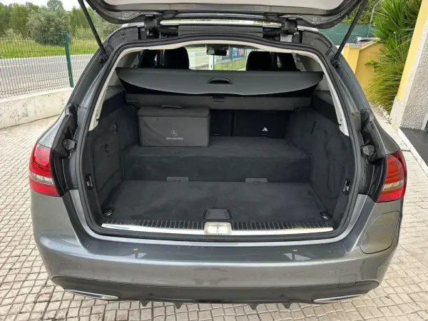 Mercedes-Benz C 300 de T 9G-TRONIC AMG Line 23